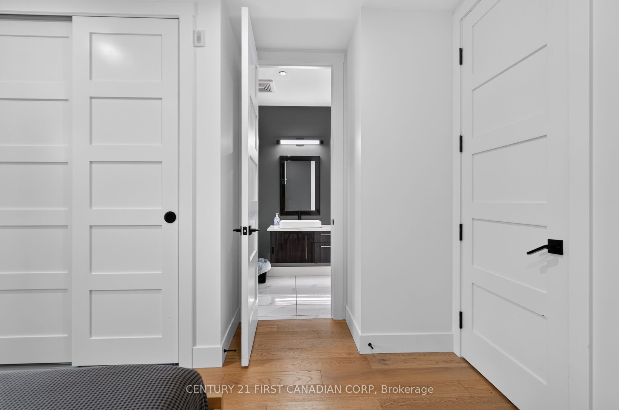85 Main Street 201 Property Photo 7