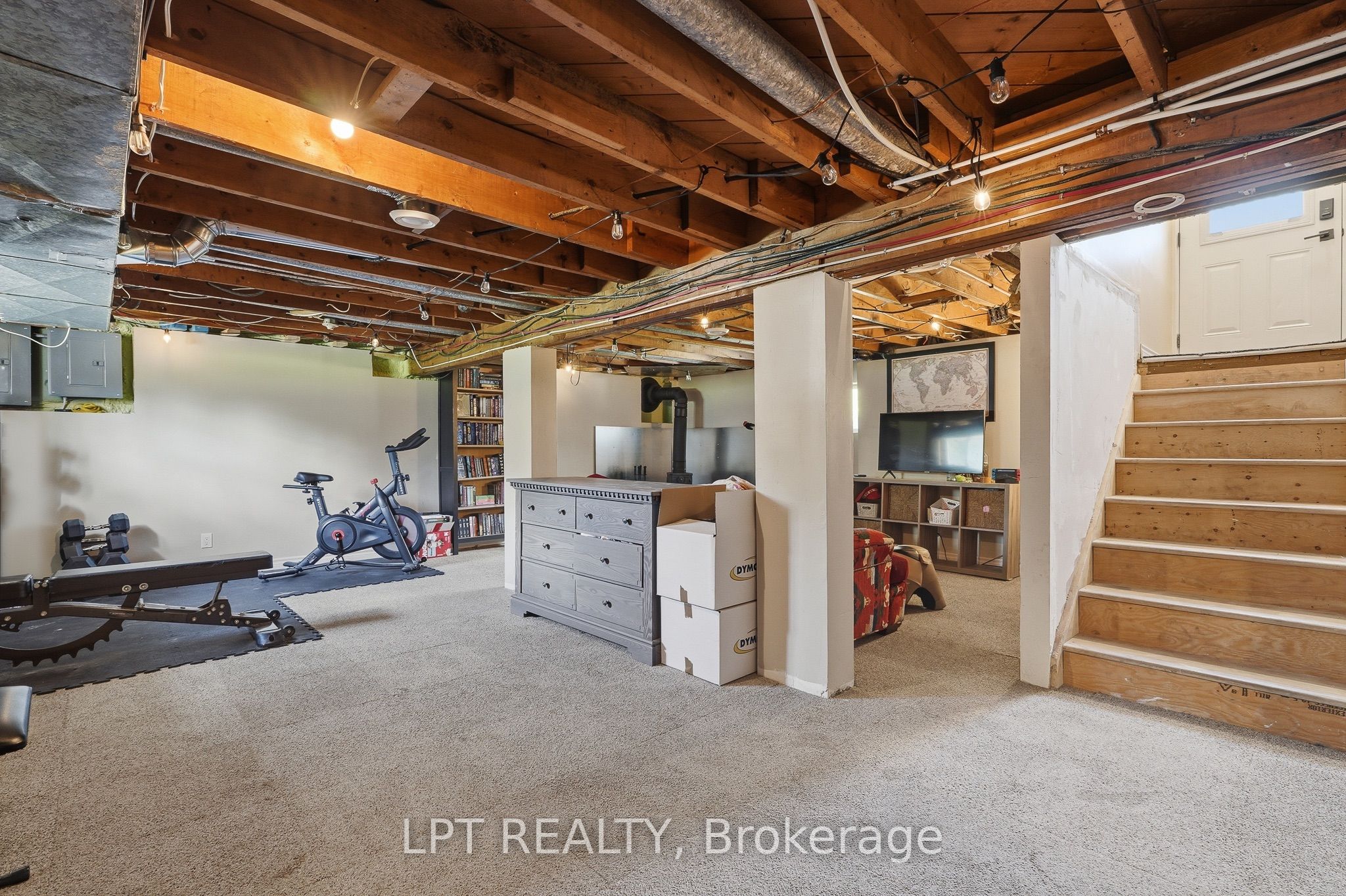 1467 Meadow Road N Property Photo 23