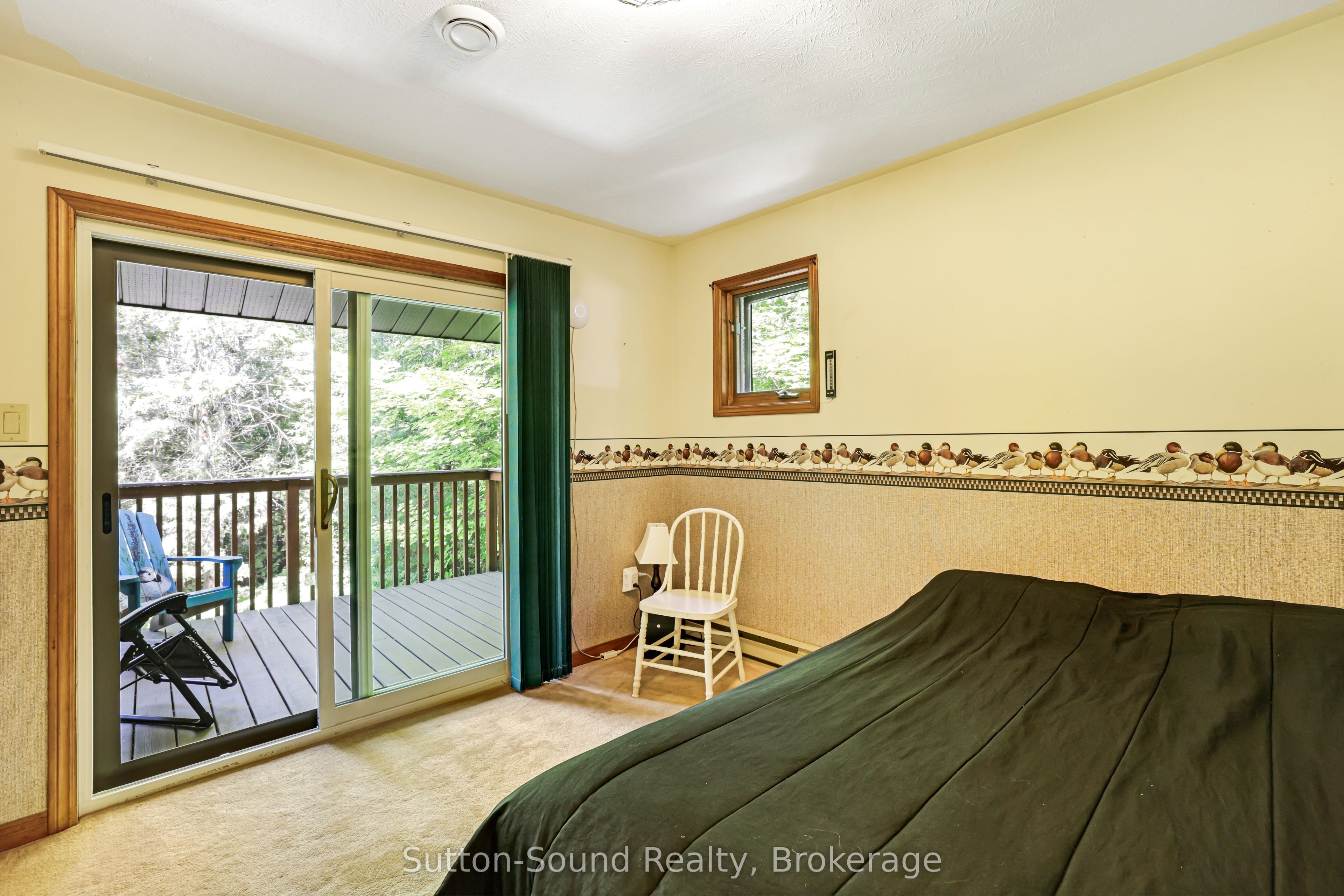 42 Carson Lake Crescent Property Photo 15