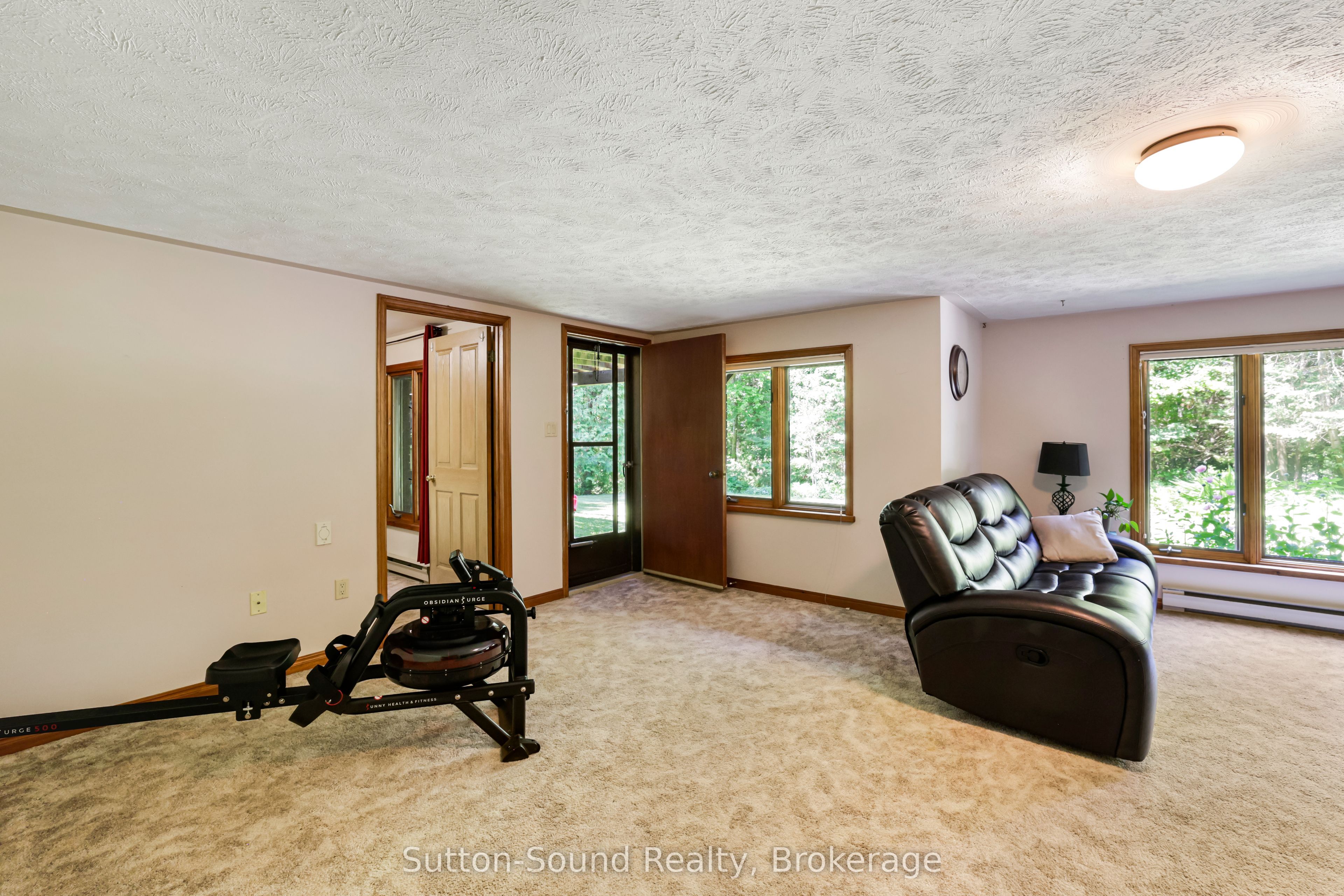 42 Carson Lake Crescent Property Photo 25