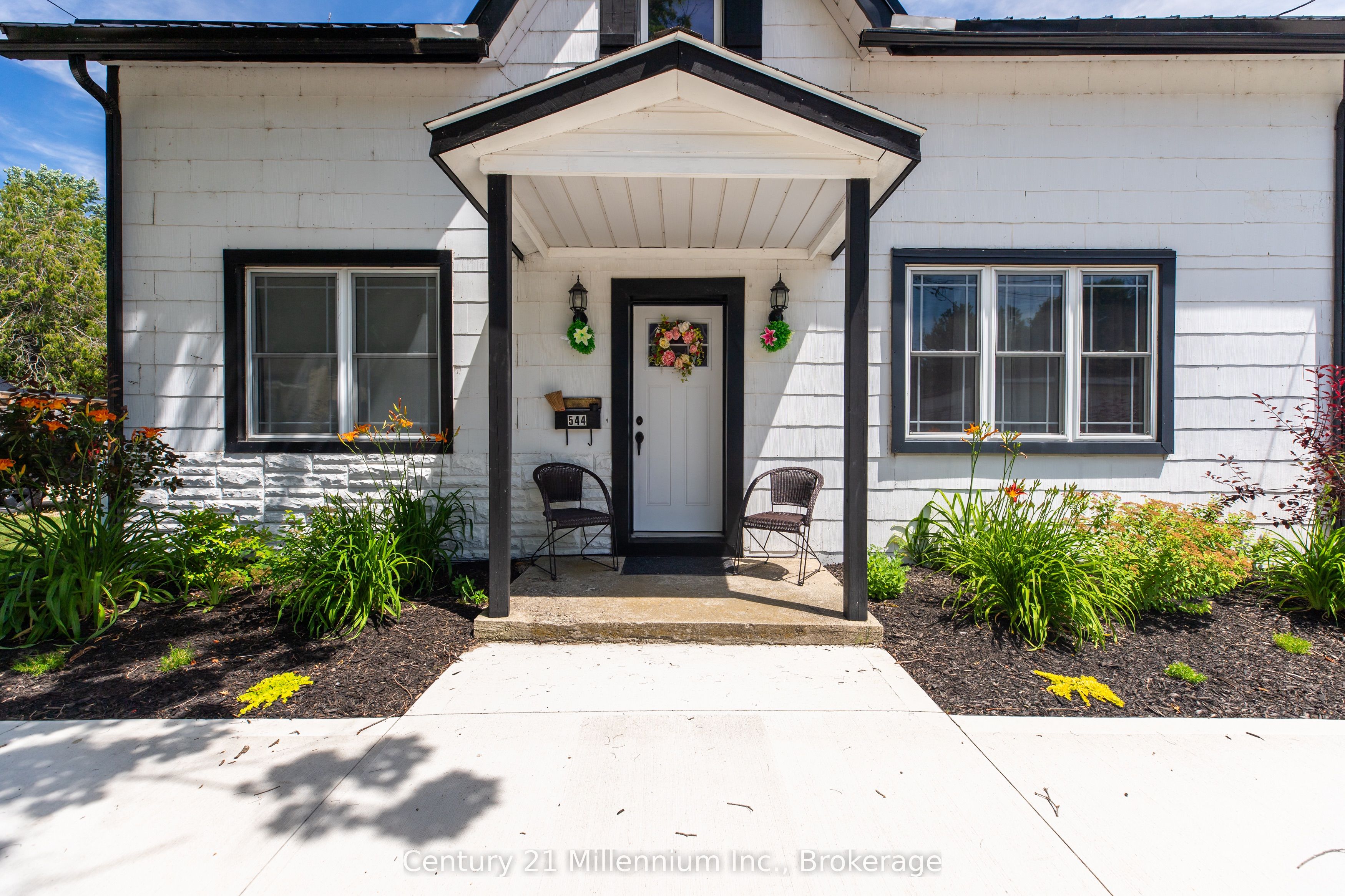 544 Louisa Street Property Photo 1