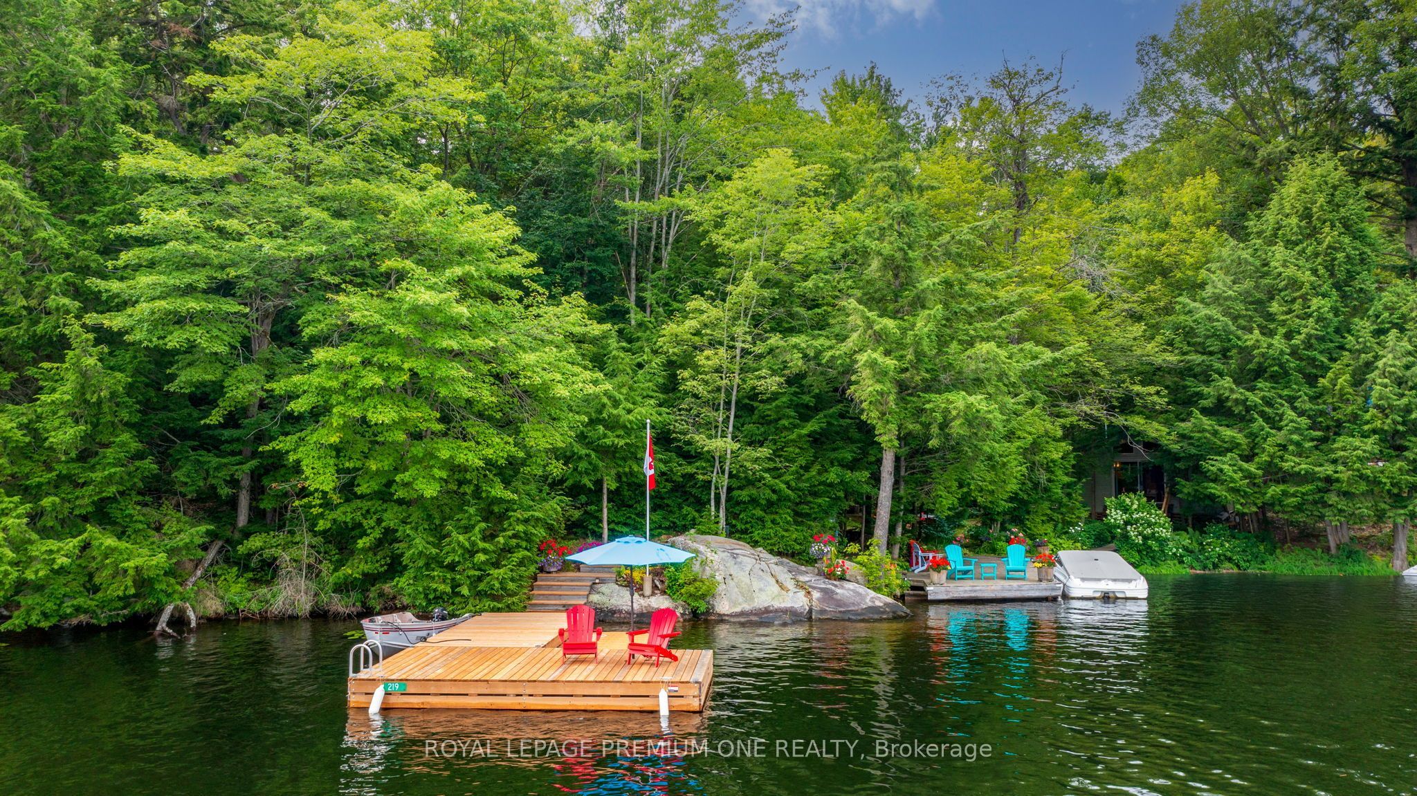 219 Crane Lake Water Property Photo 9
