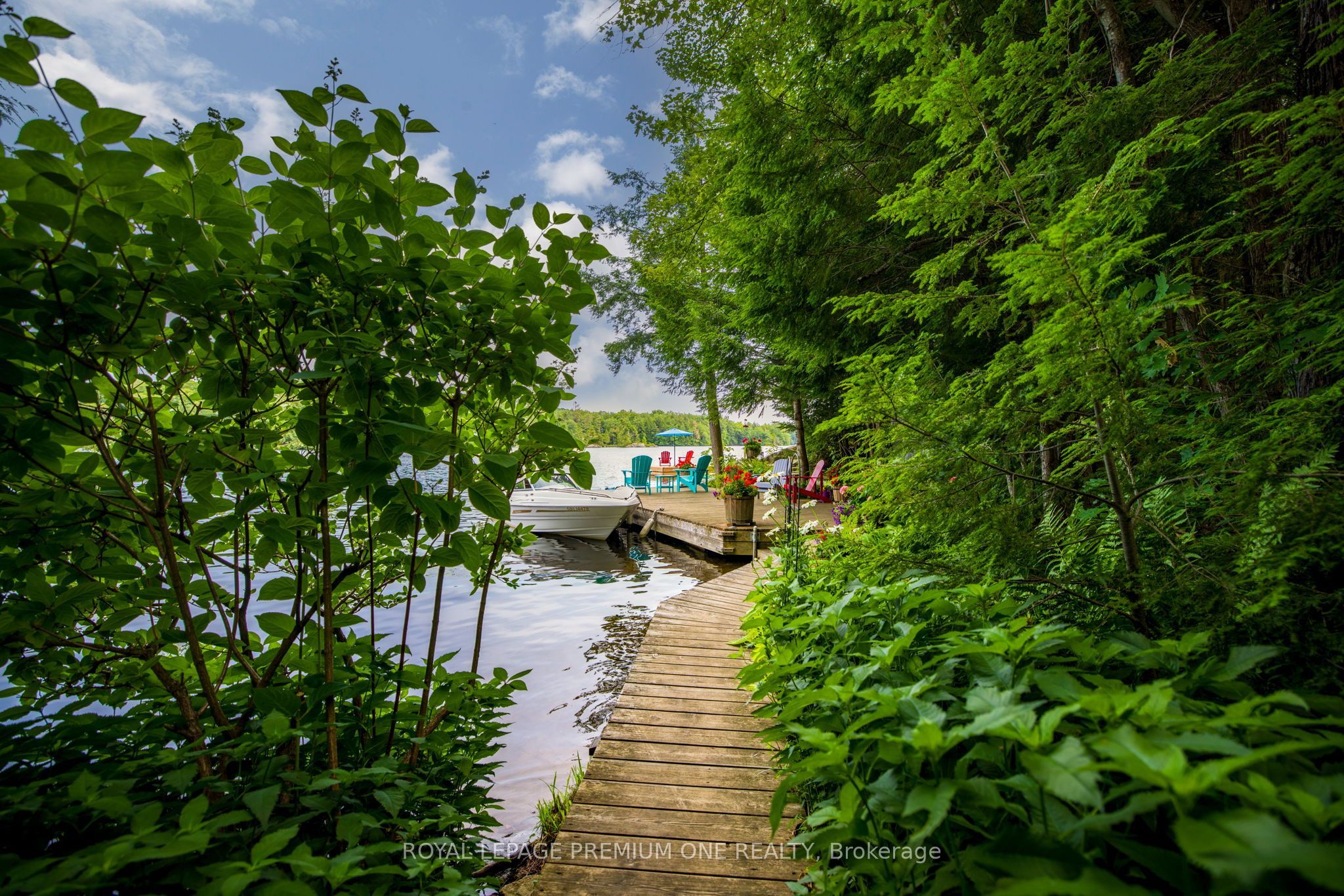 219 Crane Lake Water Property Photo 11
