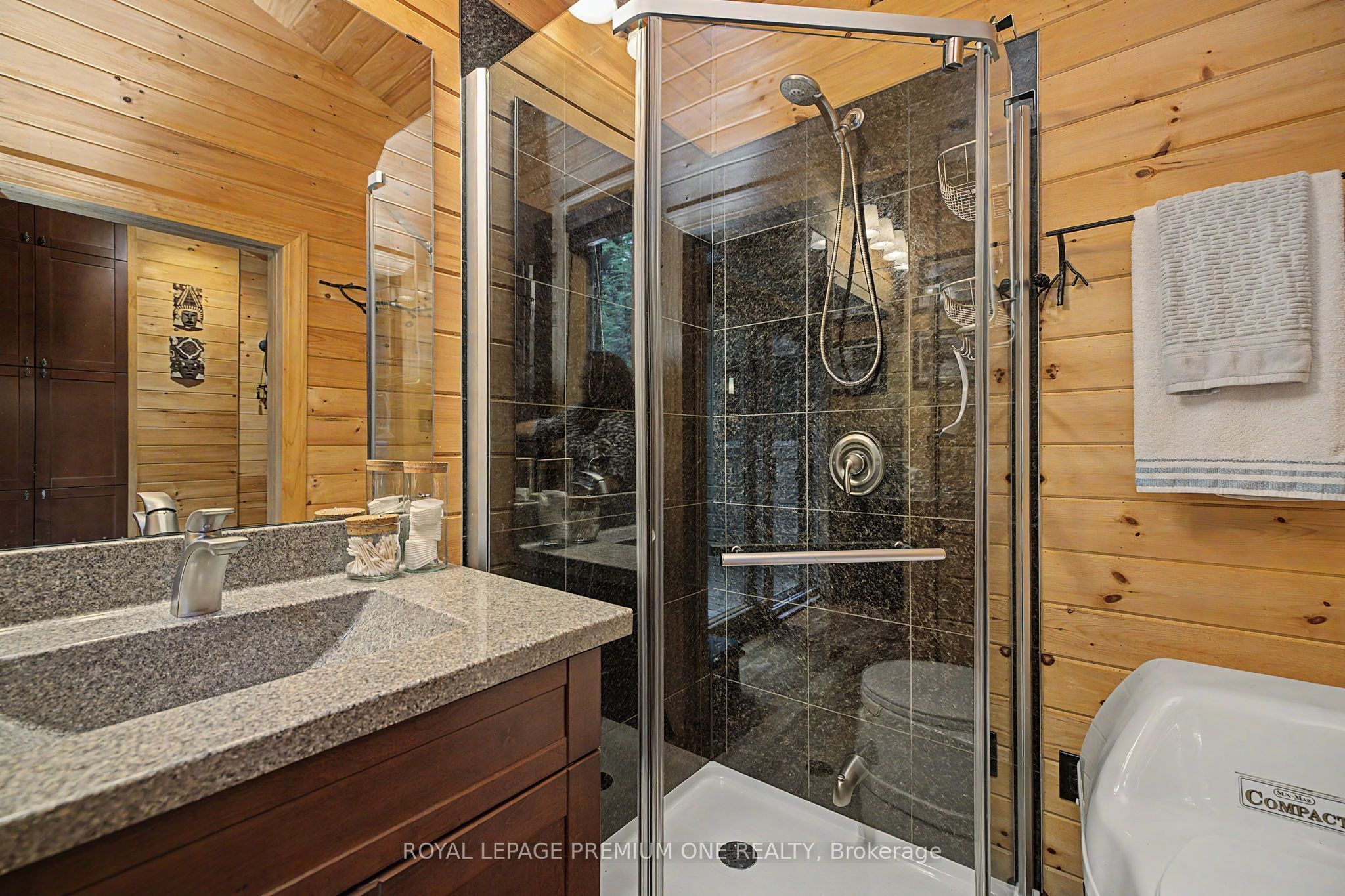 219 Crane Lake Water Property Photo 28