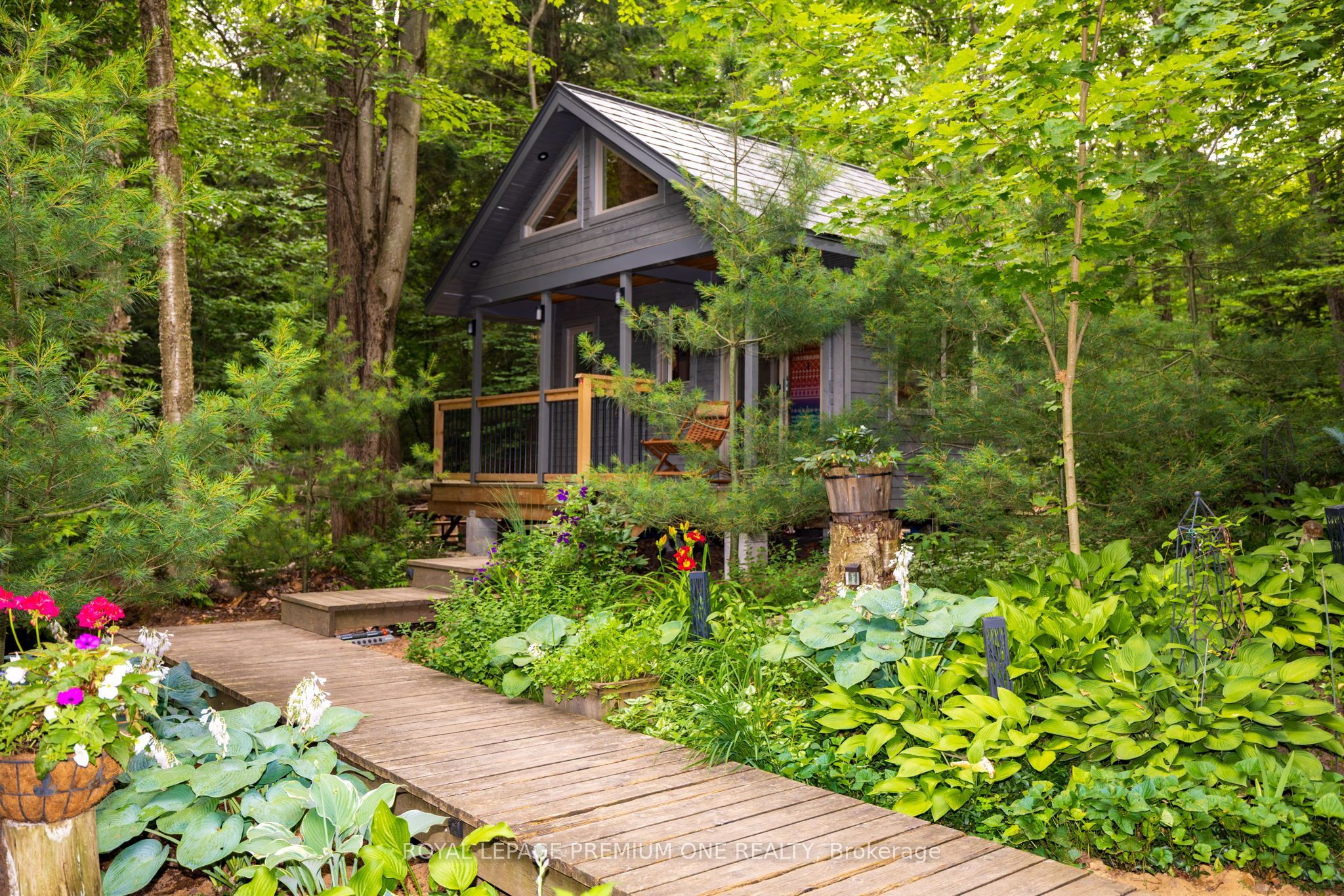 219 Crane Lake Water Property Photo 31