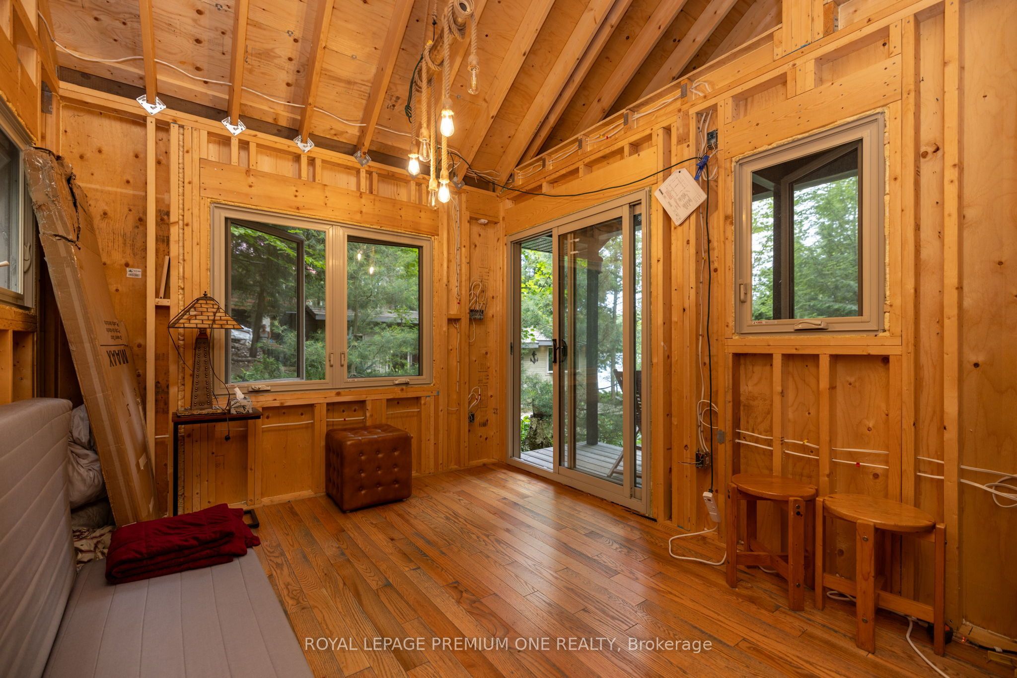 219 Crane Lake Water Property Photo 34
