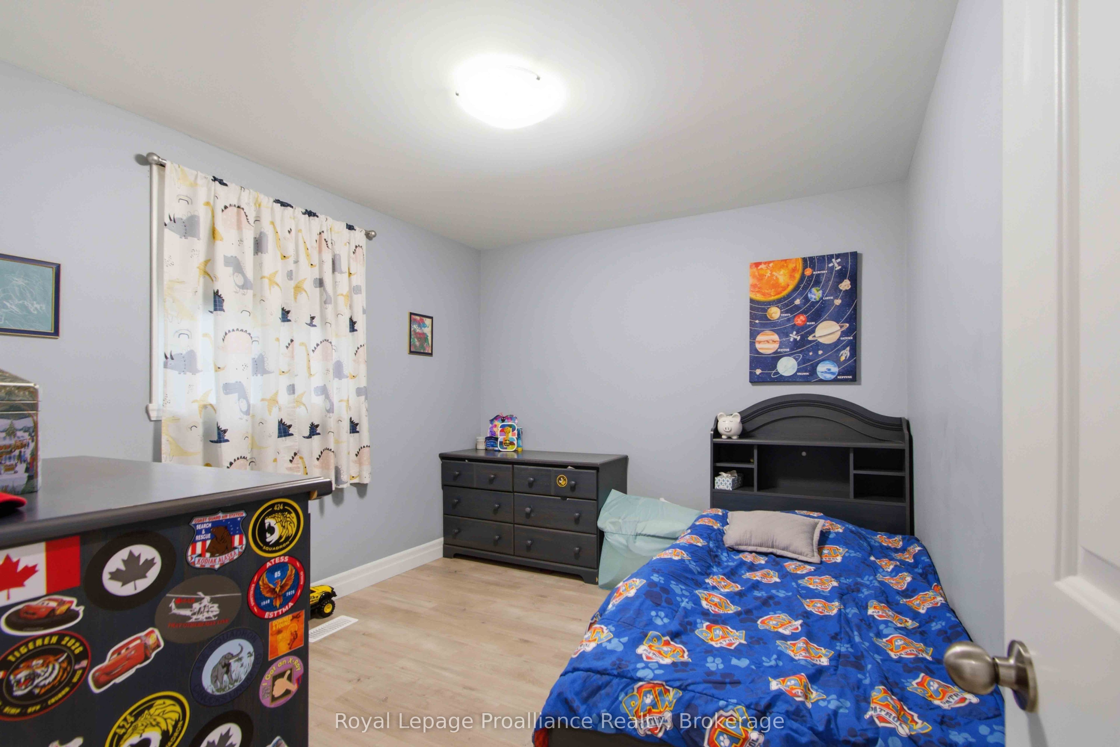21 Cedar Park Crescent Property Photo 18