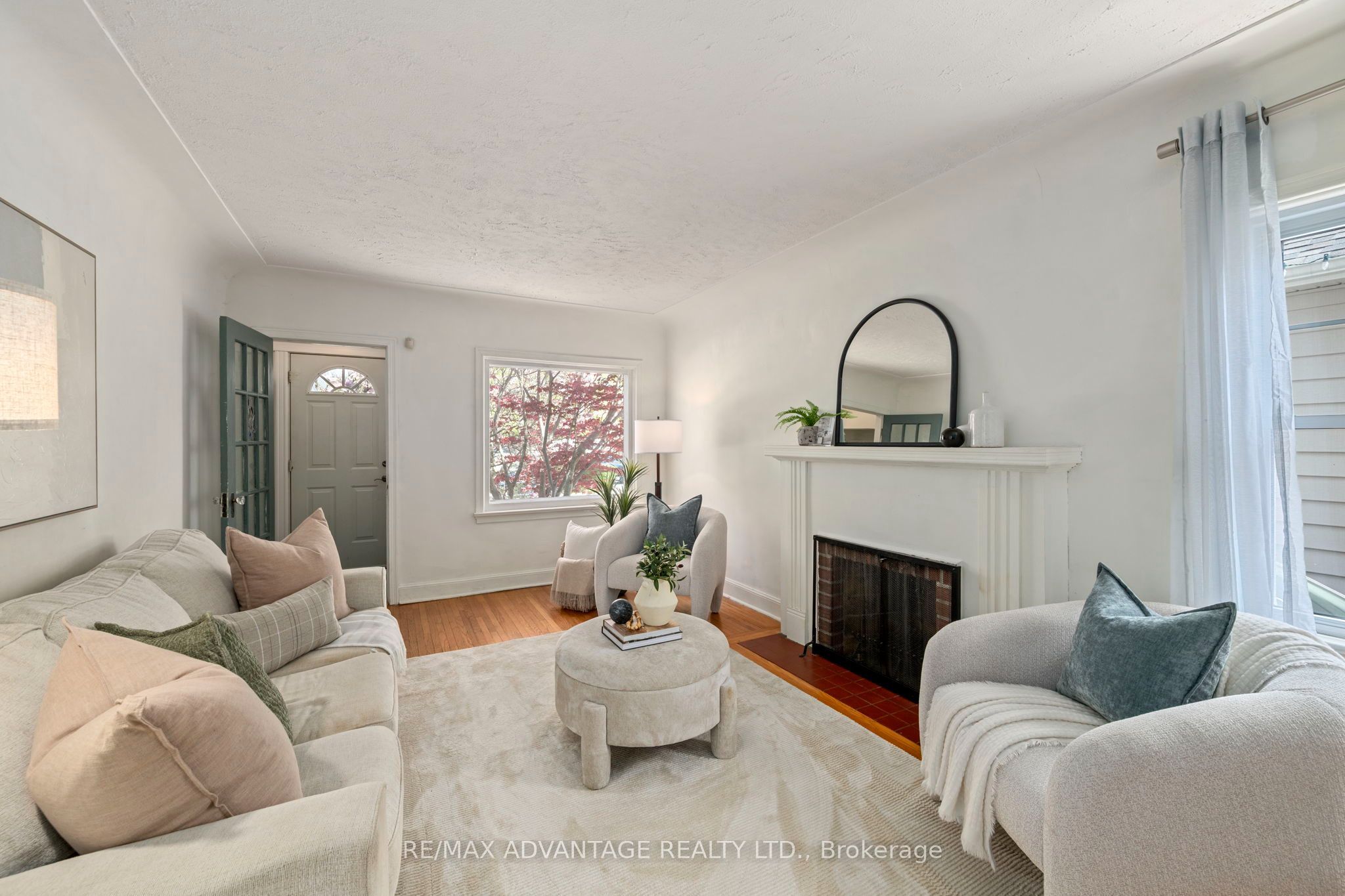 543 Chester Street Property Photo 6