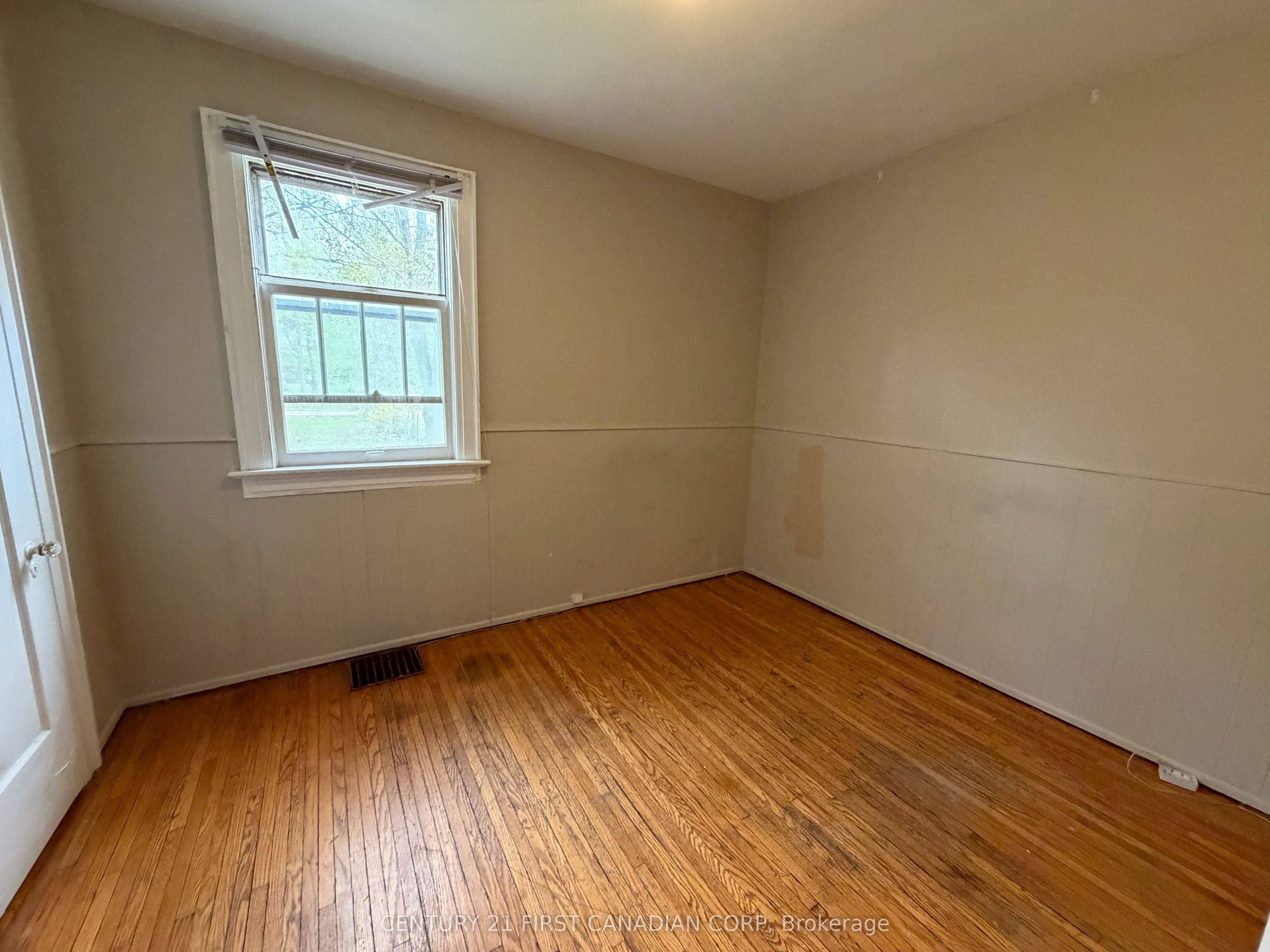 200 Huron Street Property Photo 3