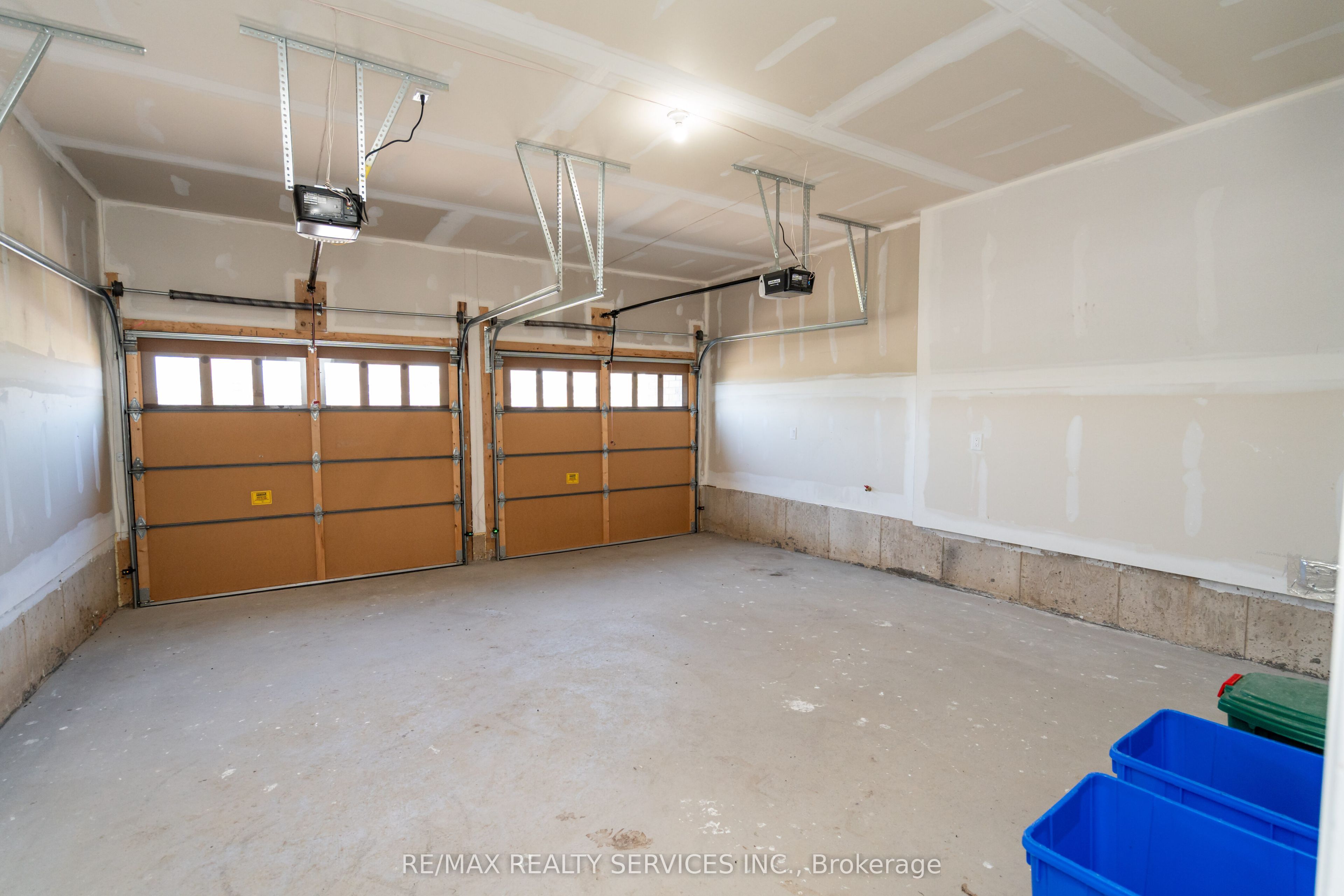 269 Dingman Street Property Photo 39