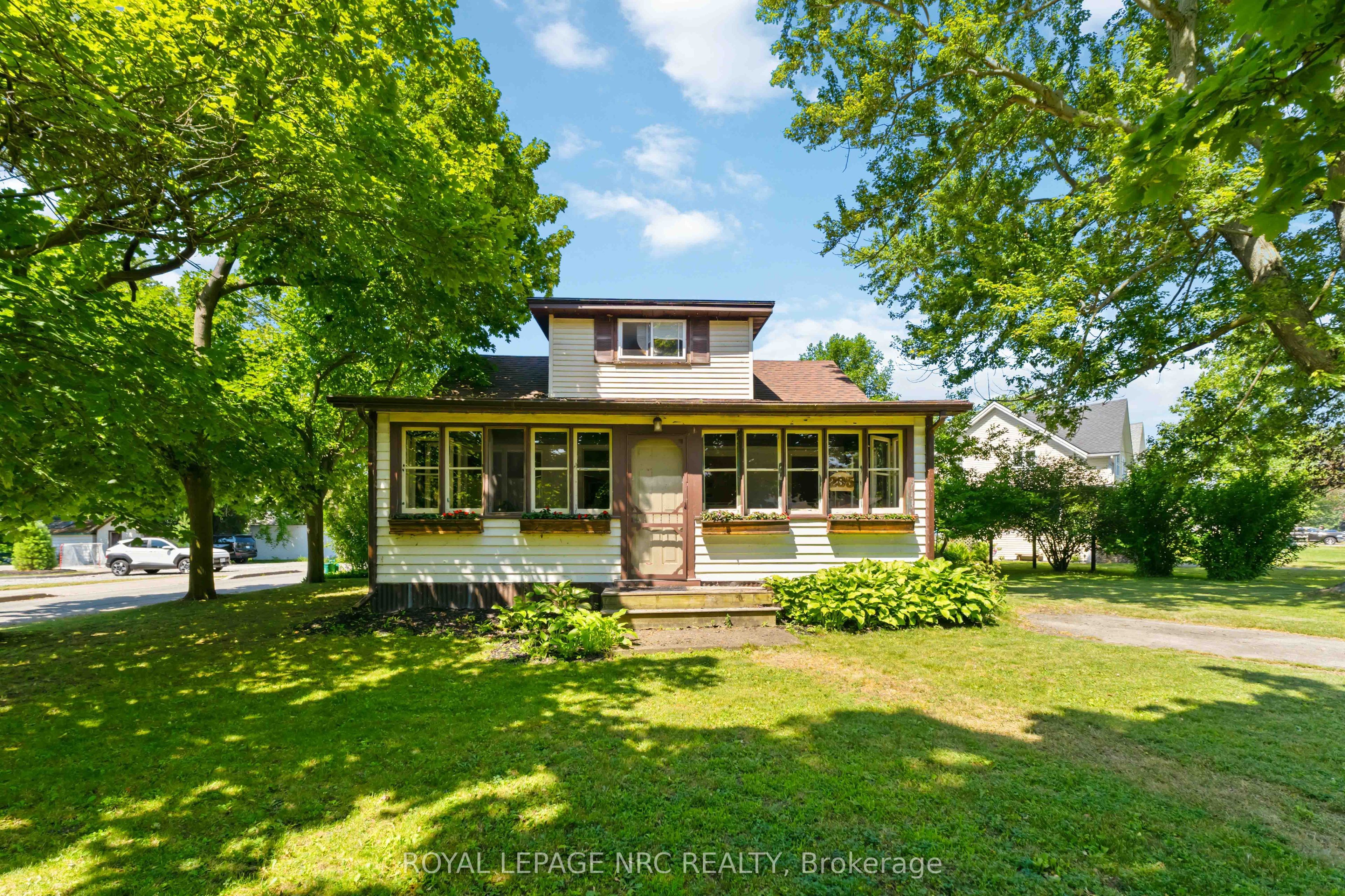 295 Leask Avenue Property Photo 1