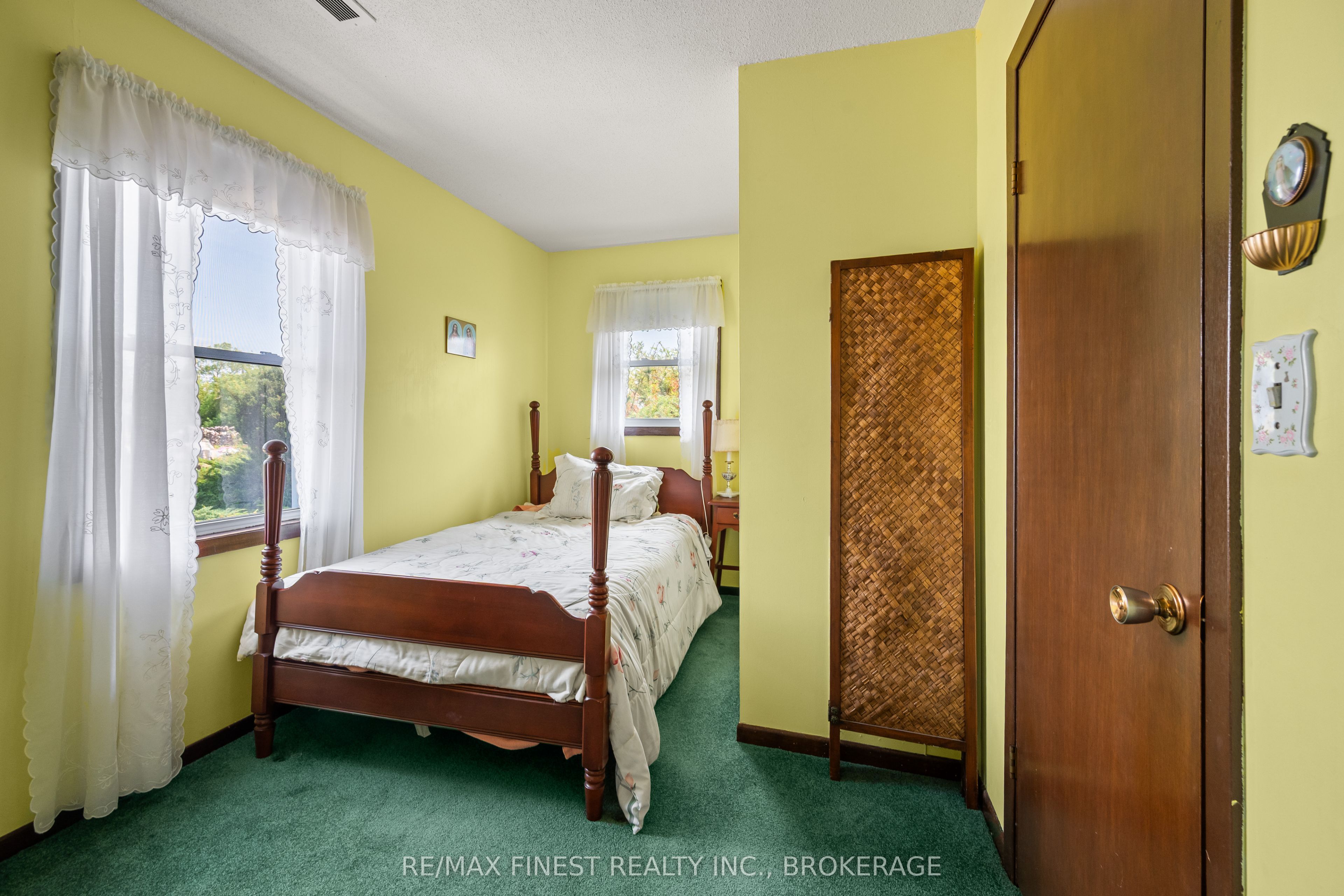 396 Highway 96 Property Photo 7