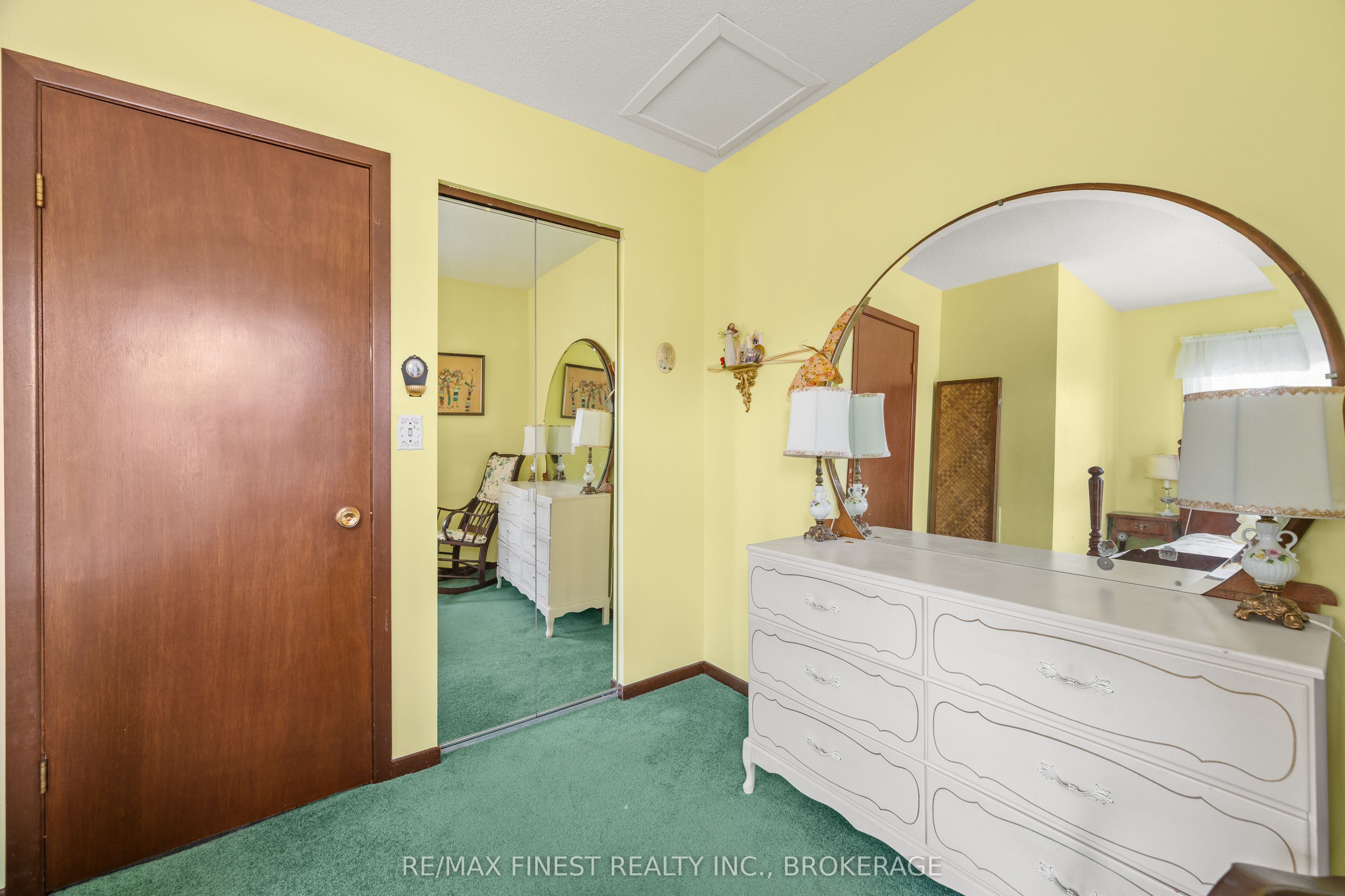 396 Highway 96 Property Photo 8