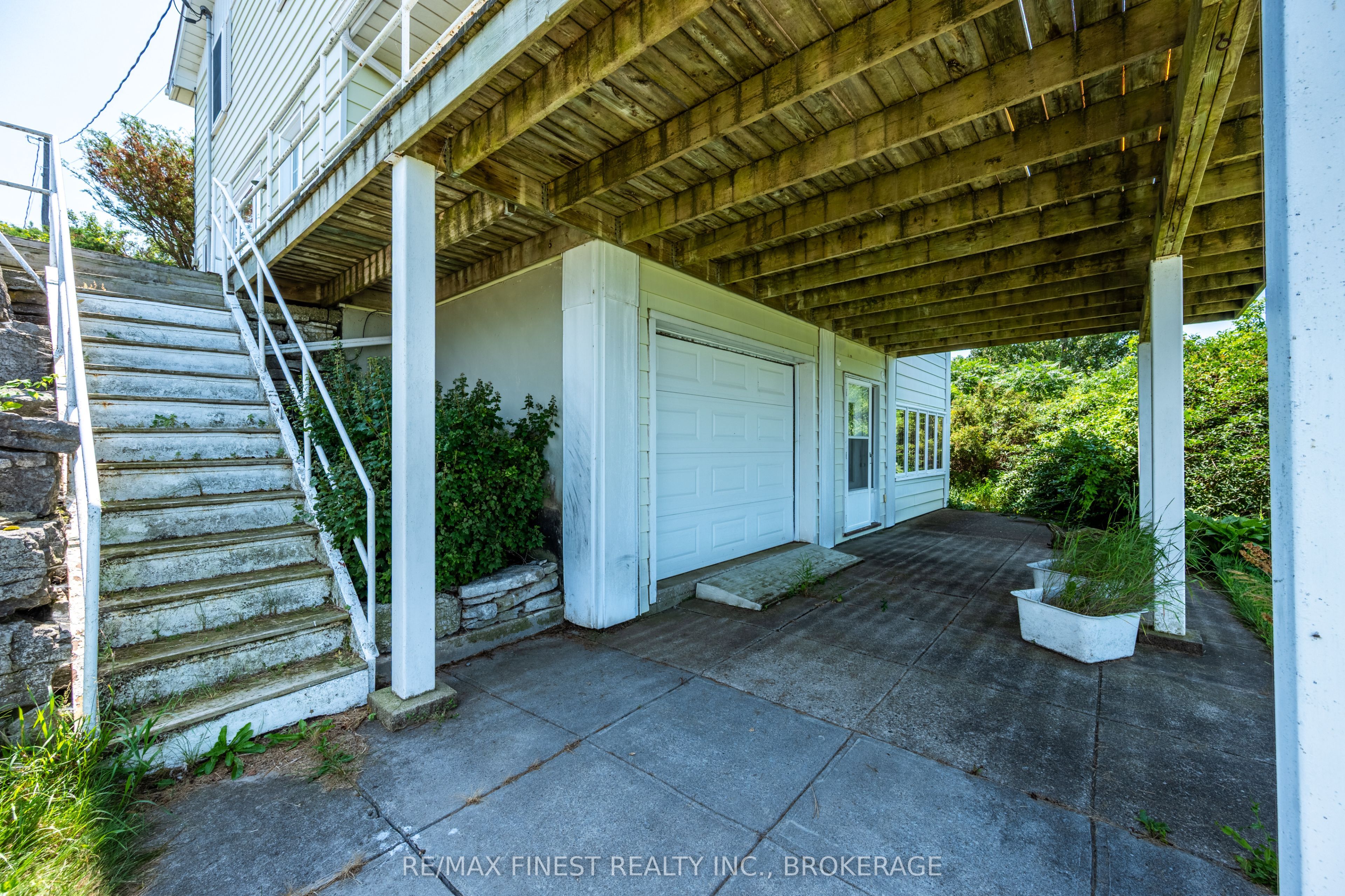 396 Highway 96 Property Photo 41