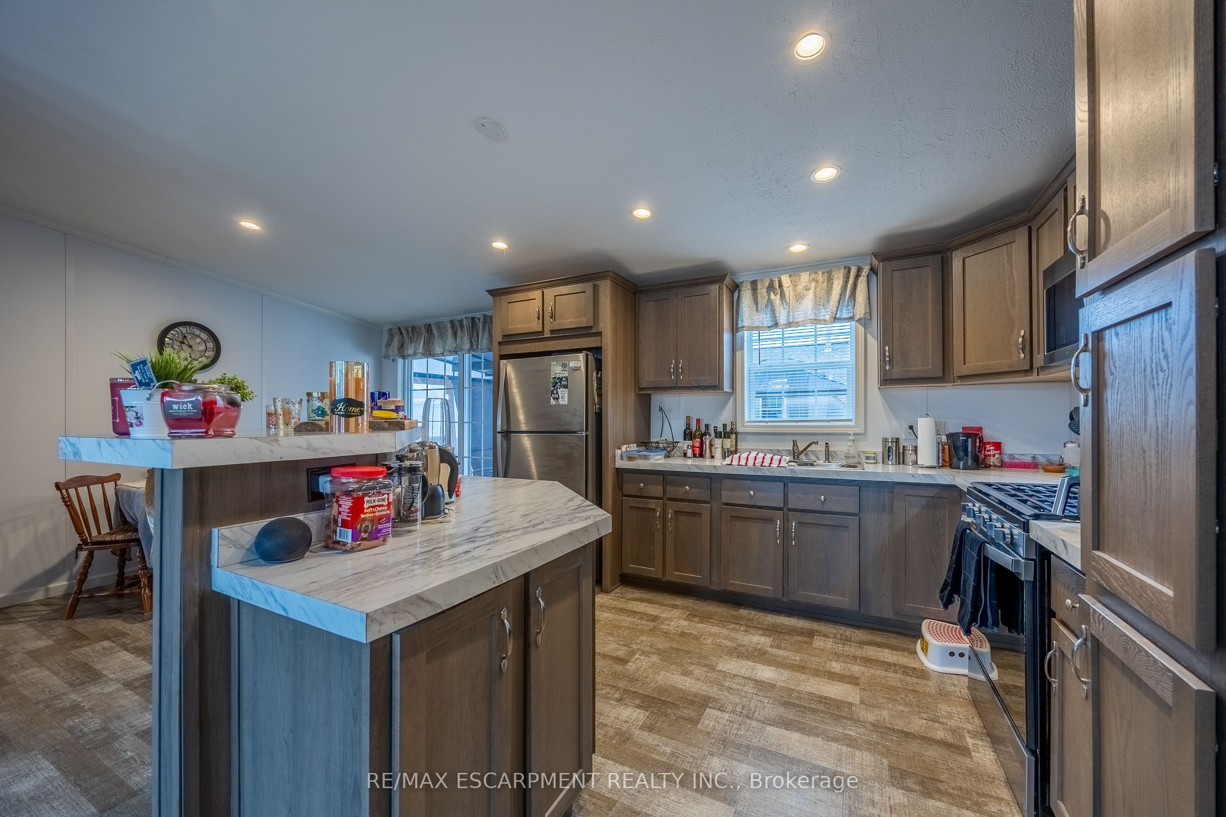 11 Hickory Hollow Property Photo 13
