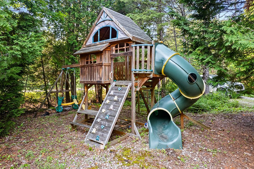 10 Dunks Bay Road Property Photo 37