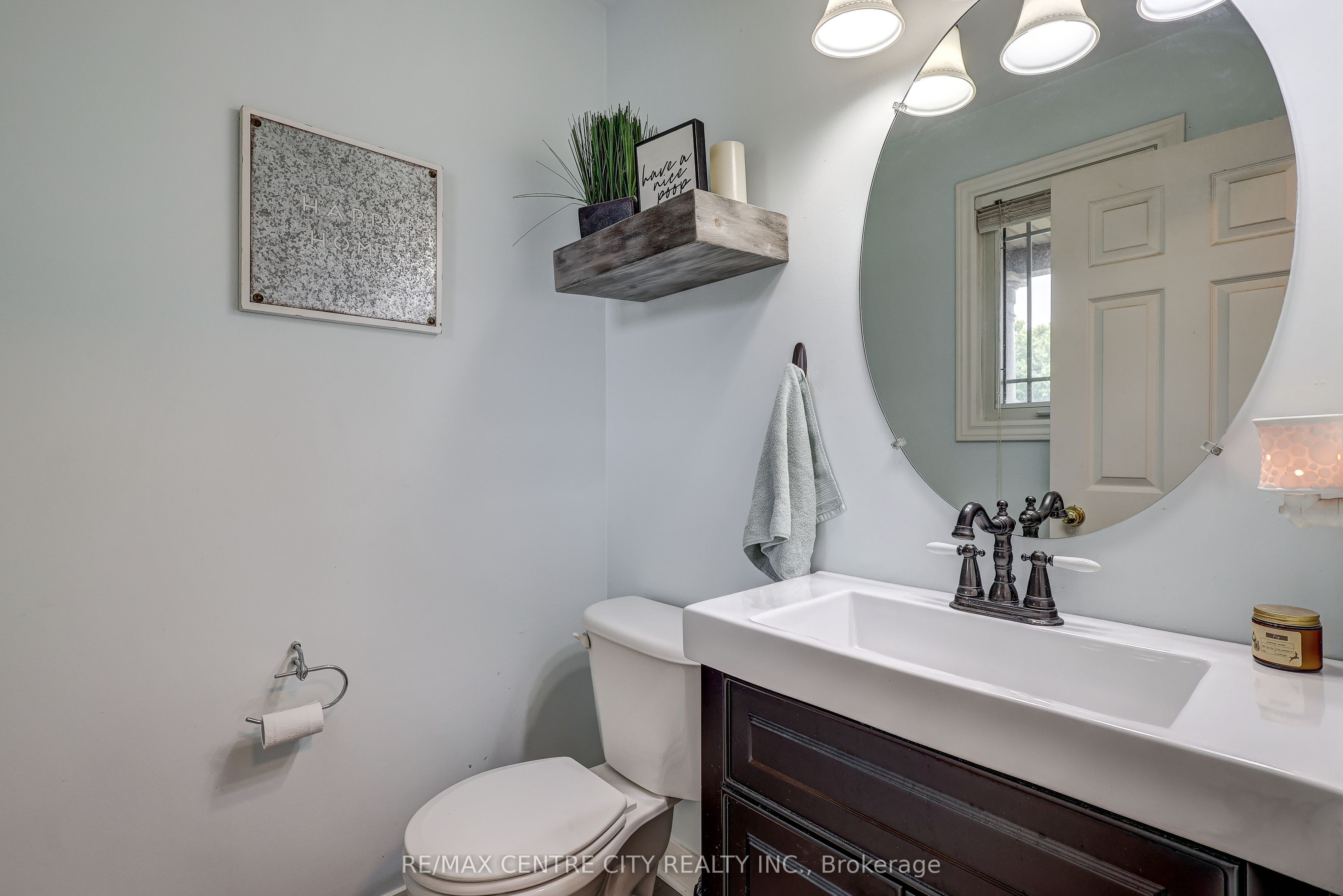 15 Schreyer Drive Property Photo 8
