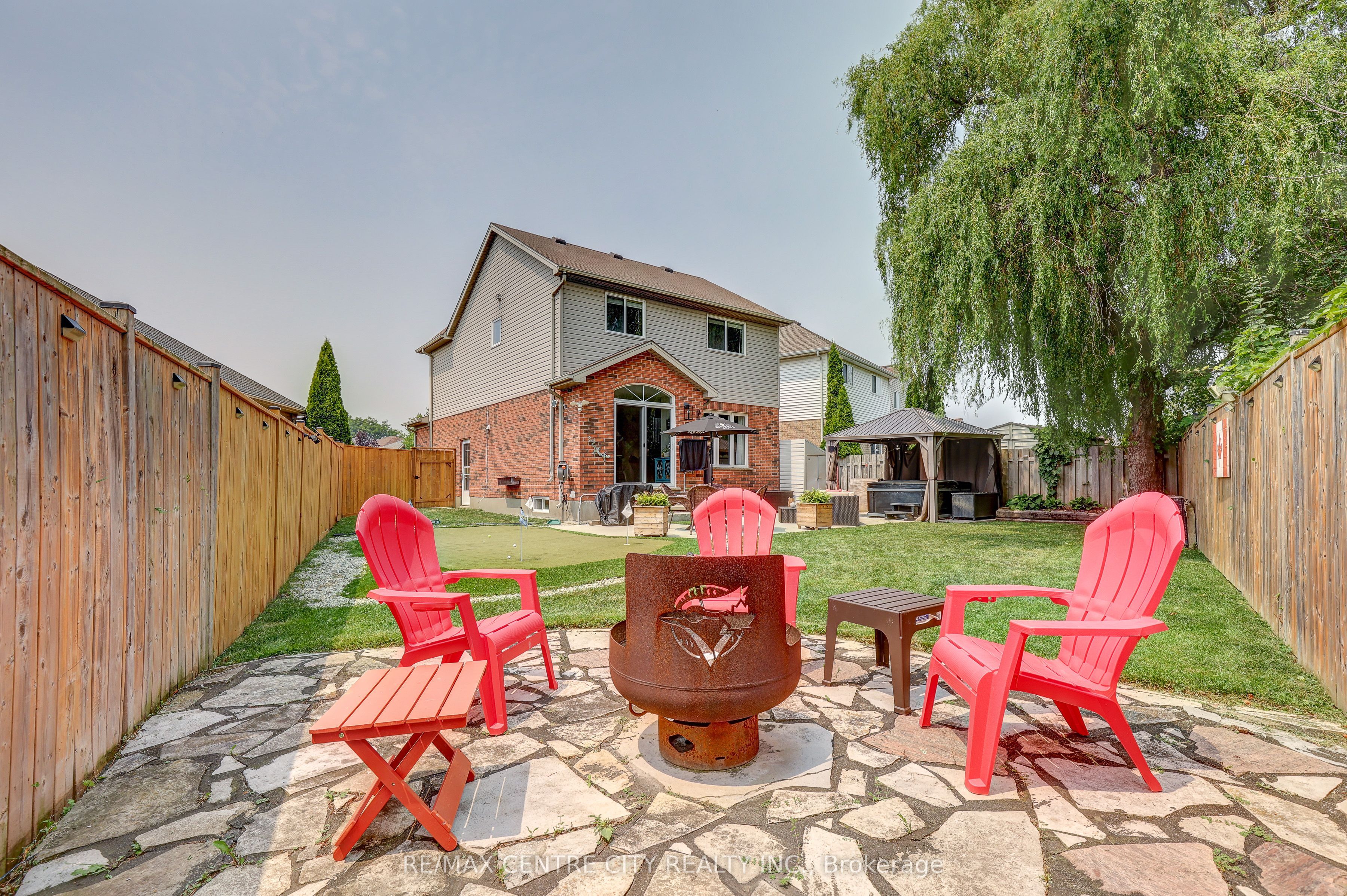 15 Schreyer Drive Property Photo 46
