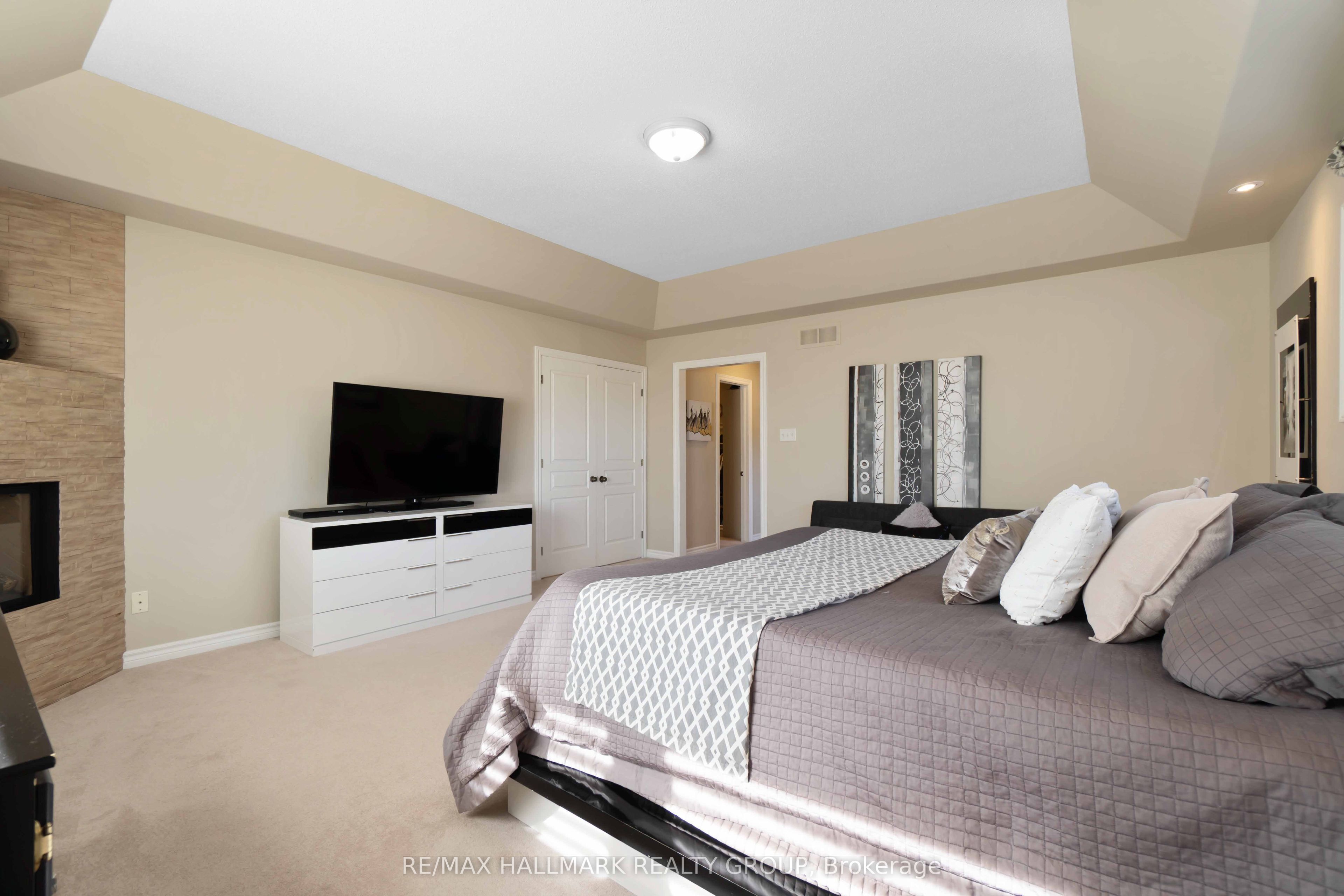137 Goodman Drive Property Photo 20