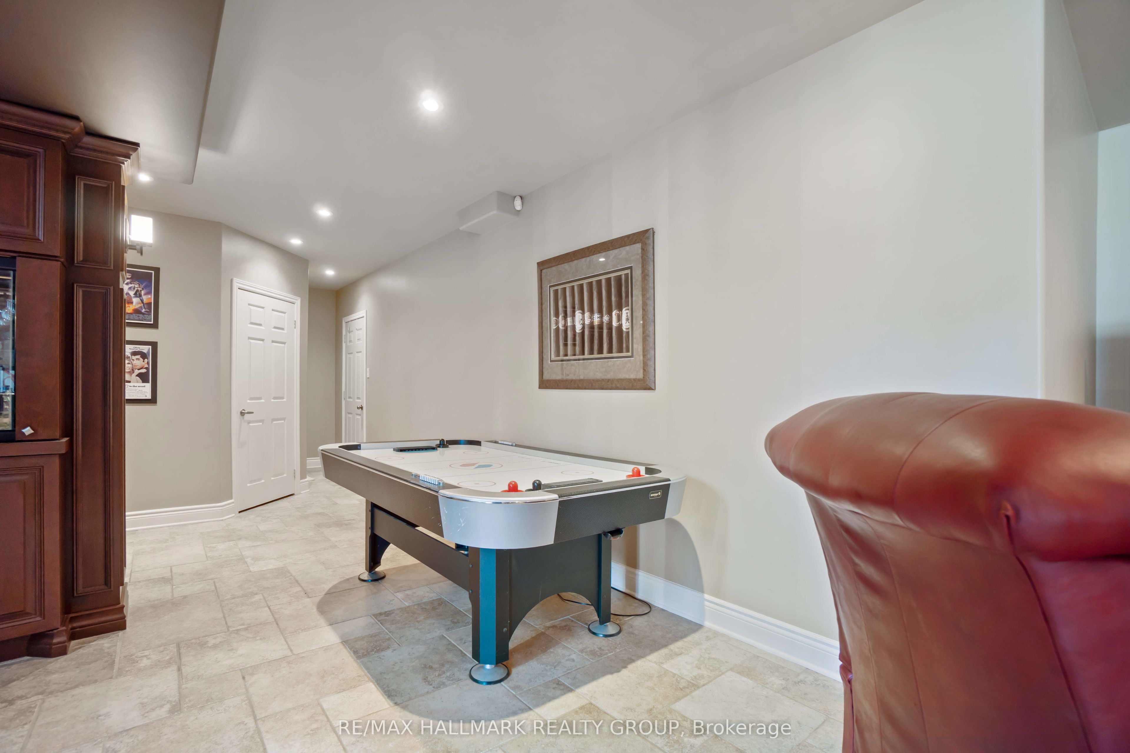 137 Goodman Drive Property Photo 32