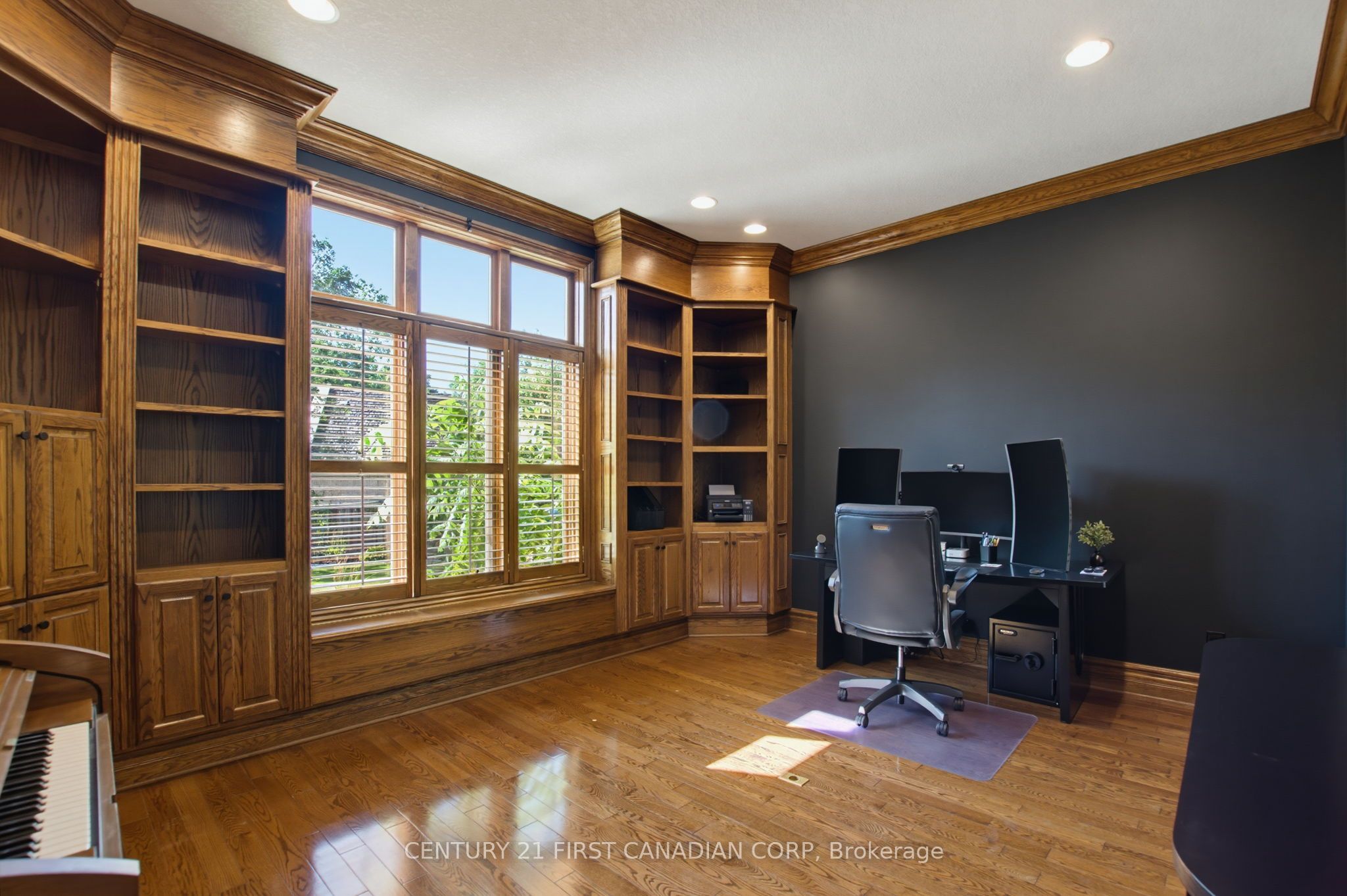 106 Fitzwilliam Boulevard Property Photo 10