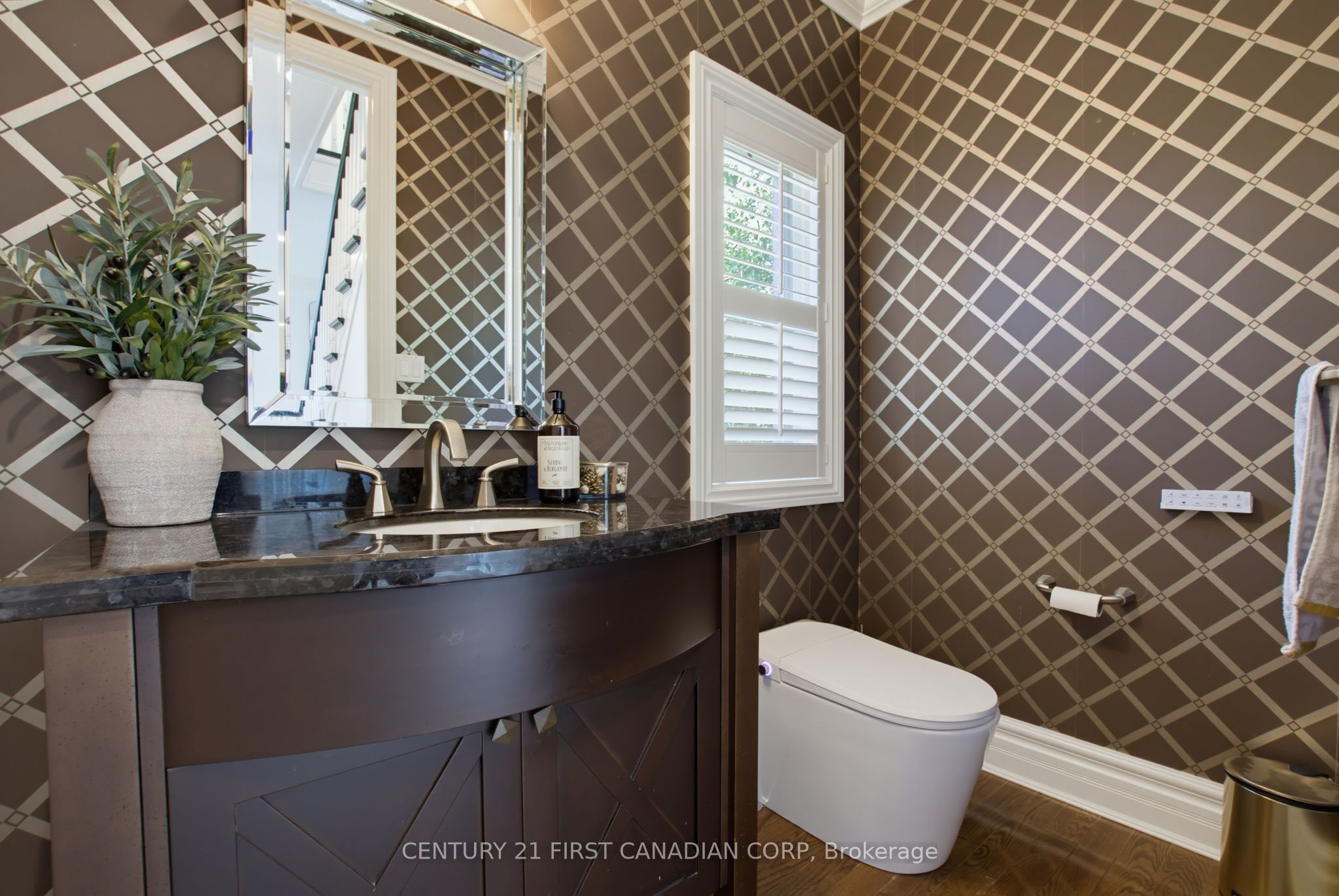 106 Fitzwilliam Boulevard Property Photo 11