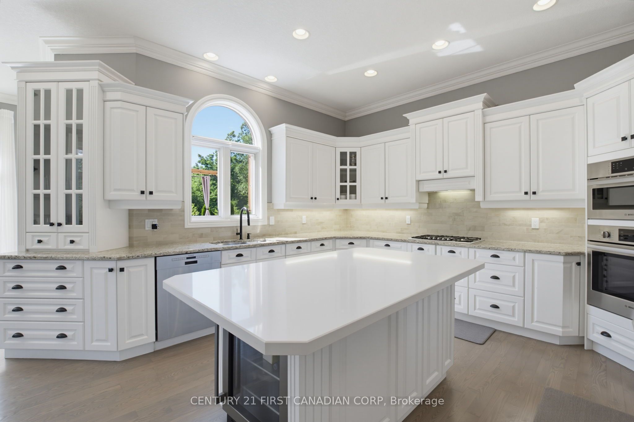 106 Fitzwilliam Boulevard Property Photo 14