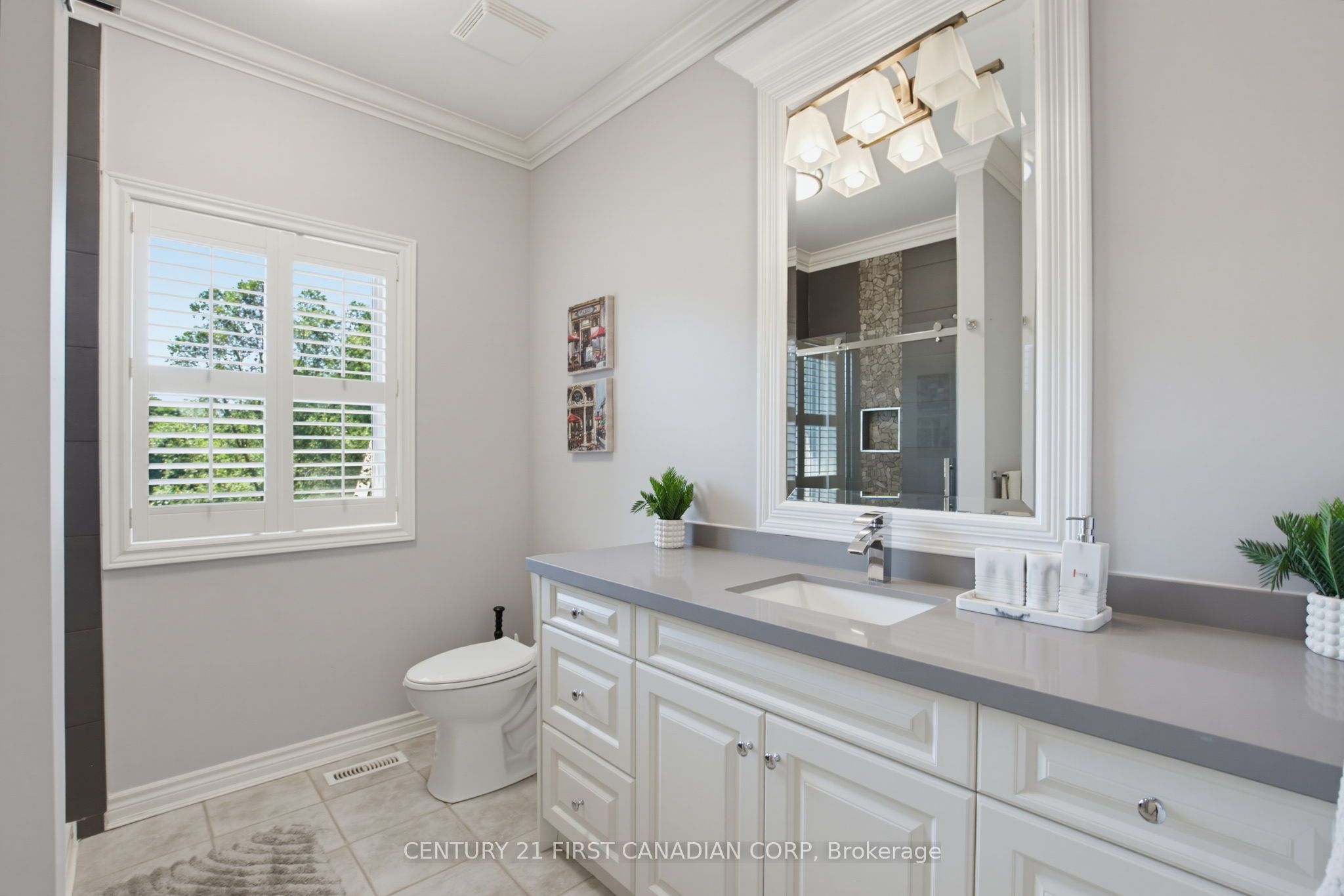 106 Fitzwilliam Boulevard Property Photo 25