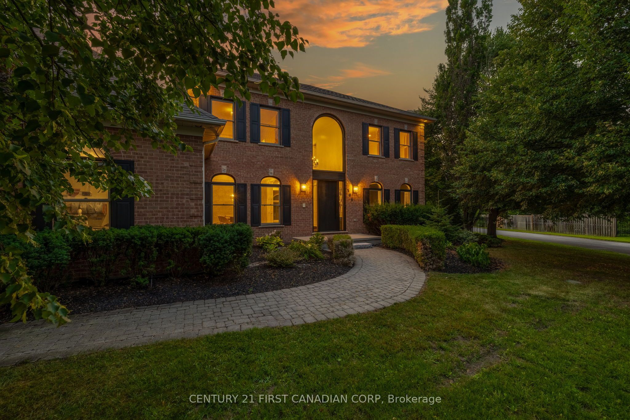 106 Fitzwilliam Boulevard Property Photo 47