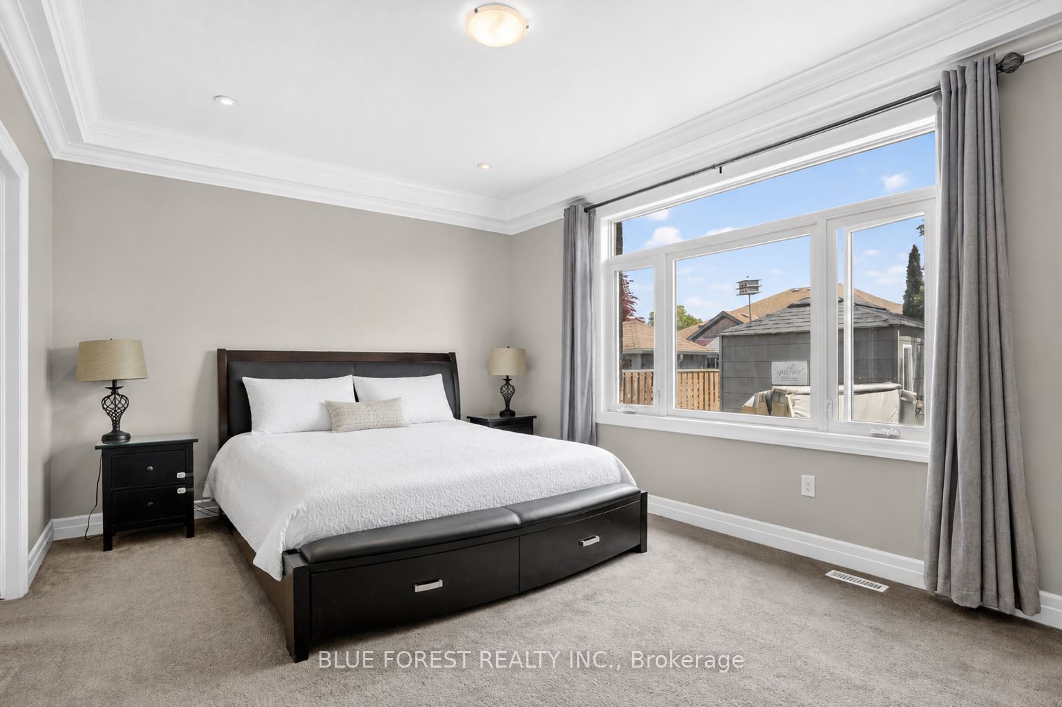 14 Thames Springs Crescent Property Photo 13