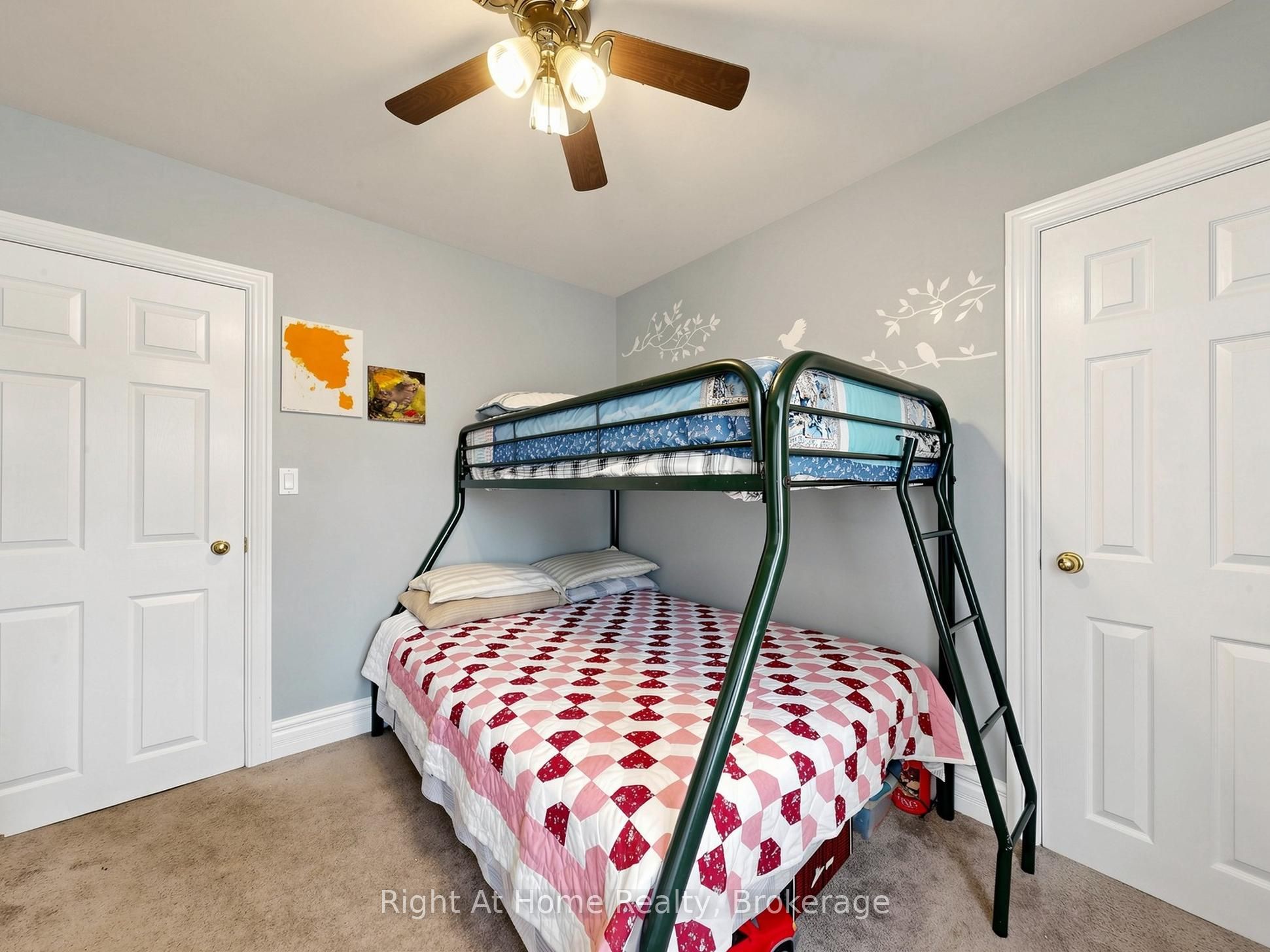 536 Barbara Street Property Photo 15