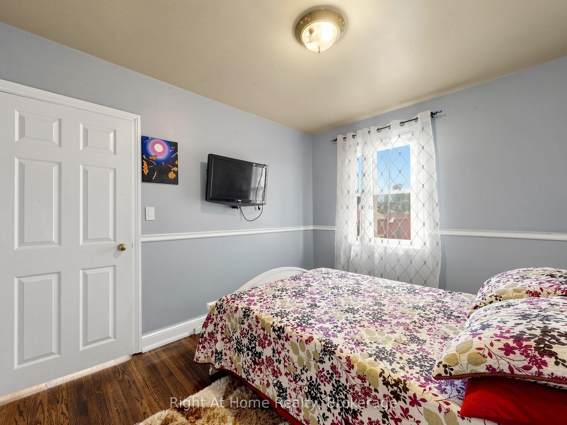 536 Barbara Street Property Photo 17