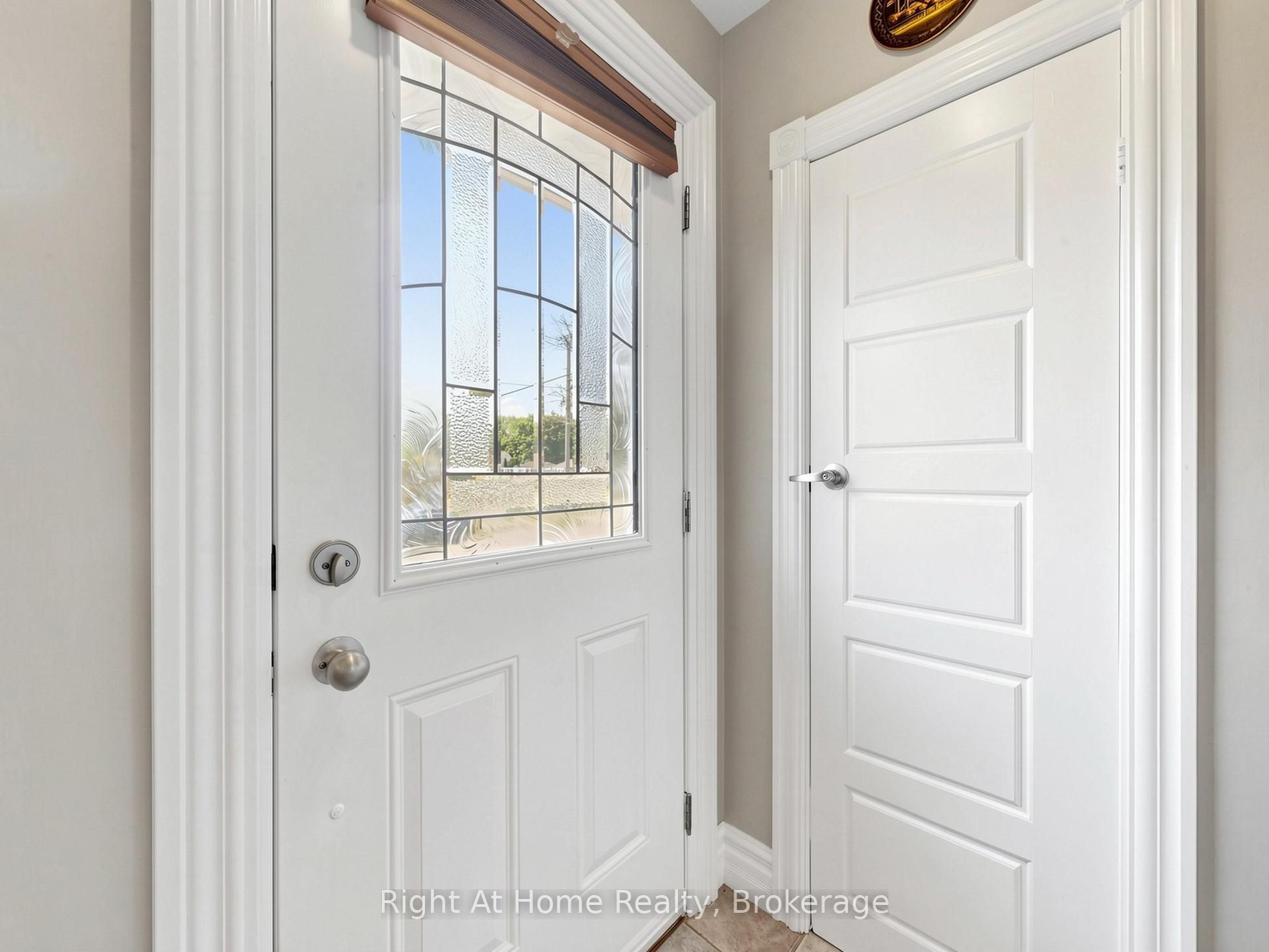 536 Barbara Street Property Photo 23