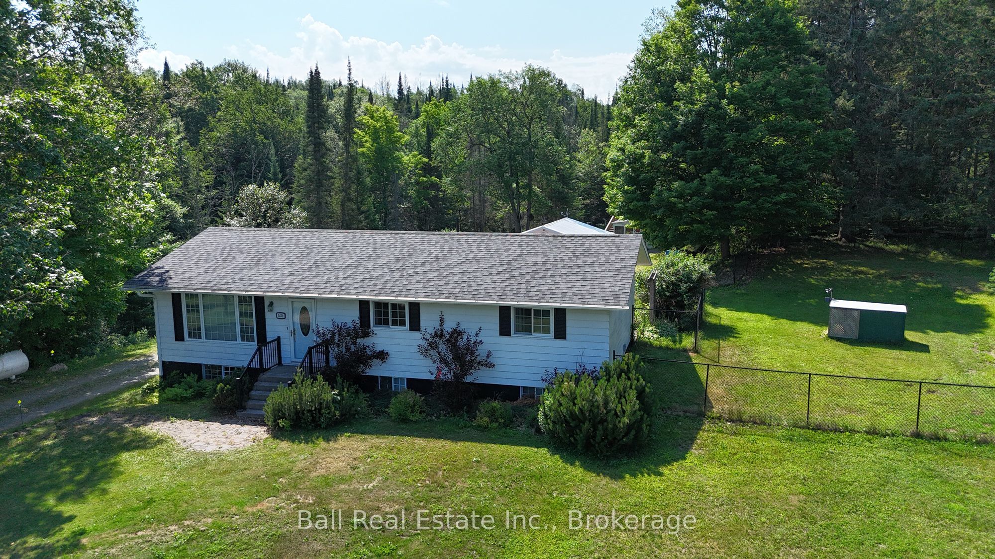 5472 Loop Road Property Photo 1