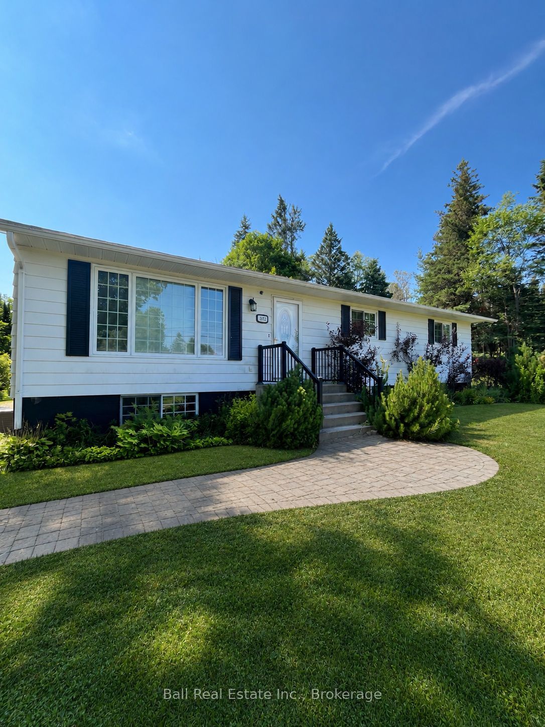 5472 Loop Road Property Photo 2