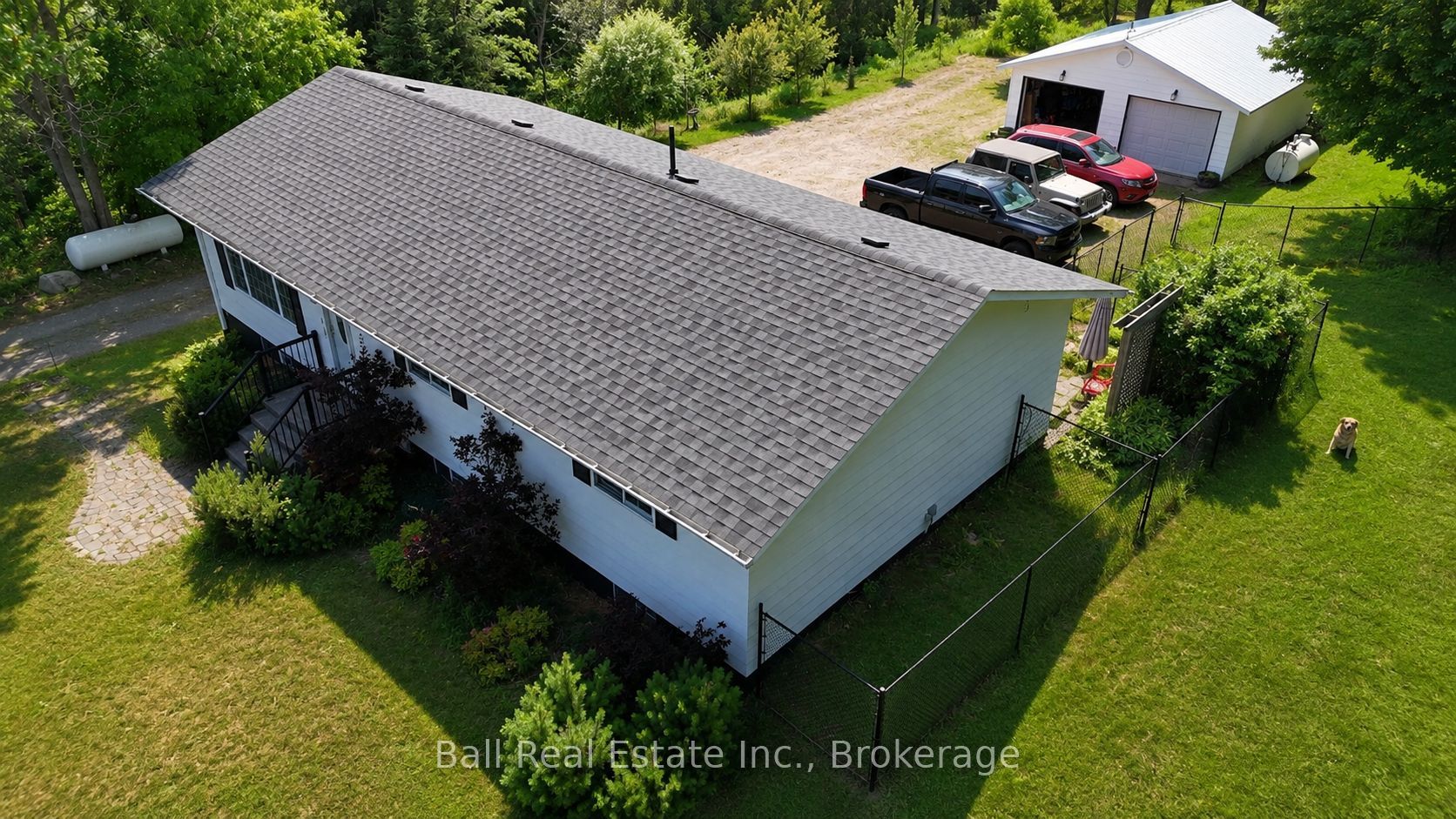 5472 Loop Road Property Photo 5