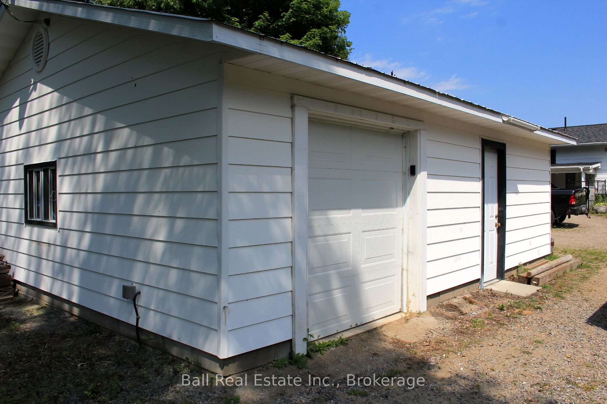 5472 Loop Road Property Photo 41