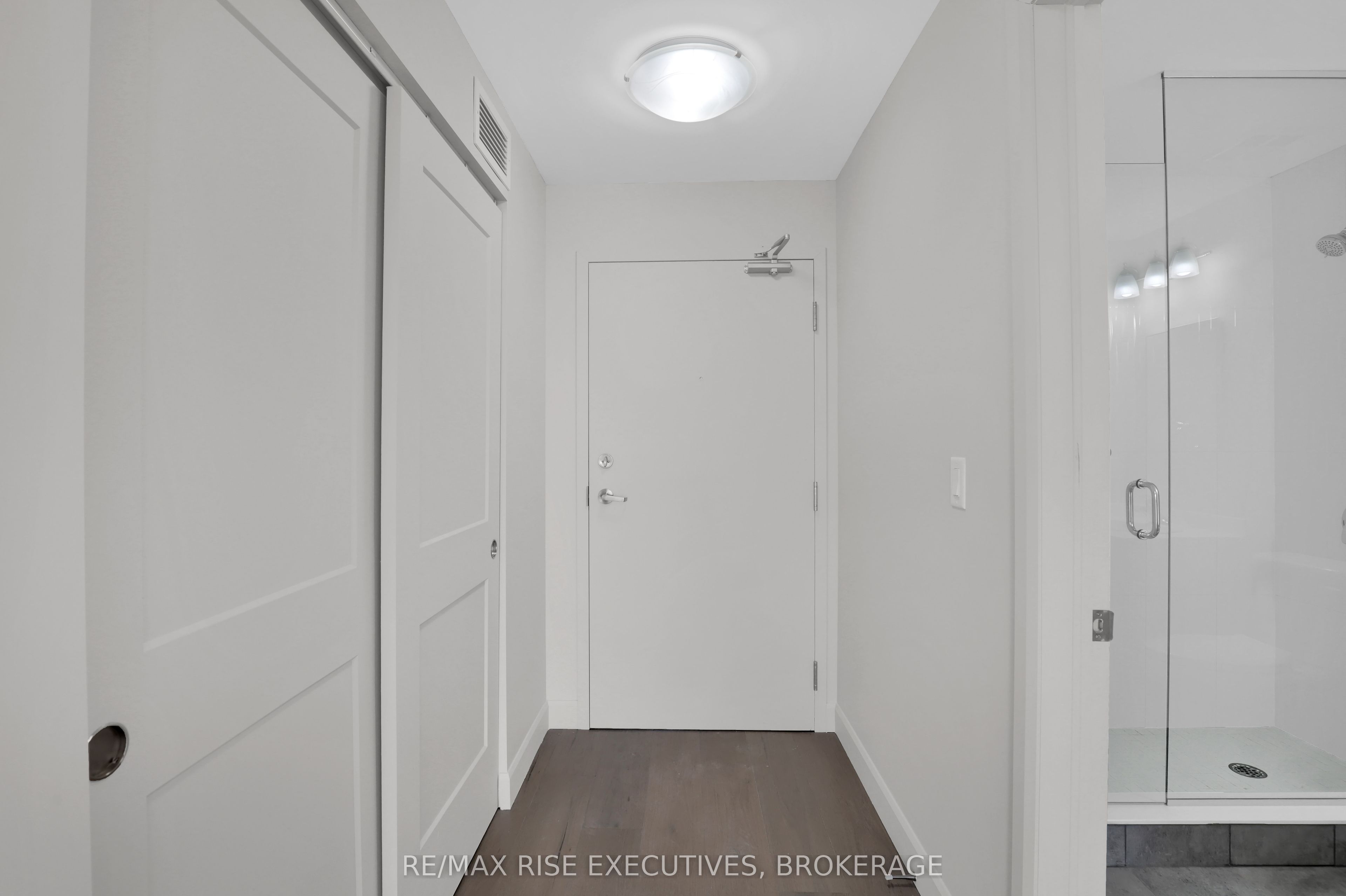 1274 Highway 15 Property Photo 2