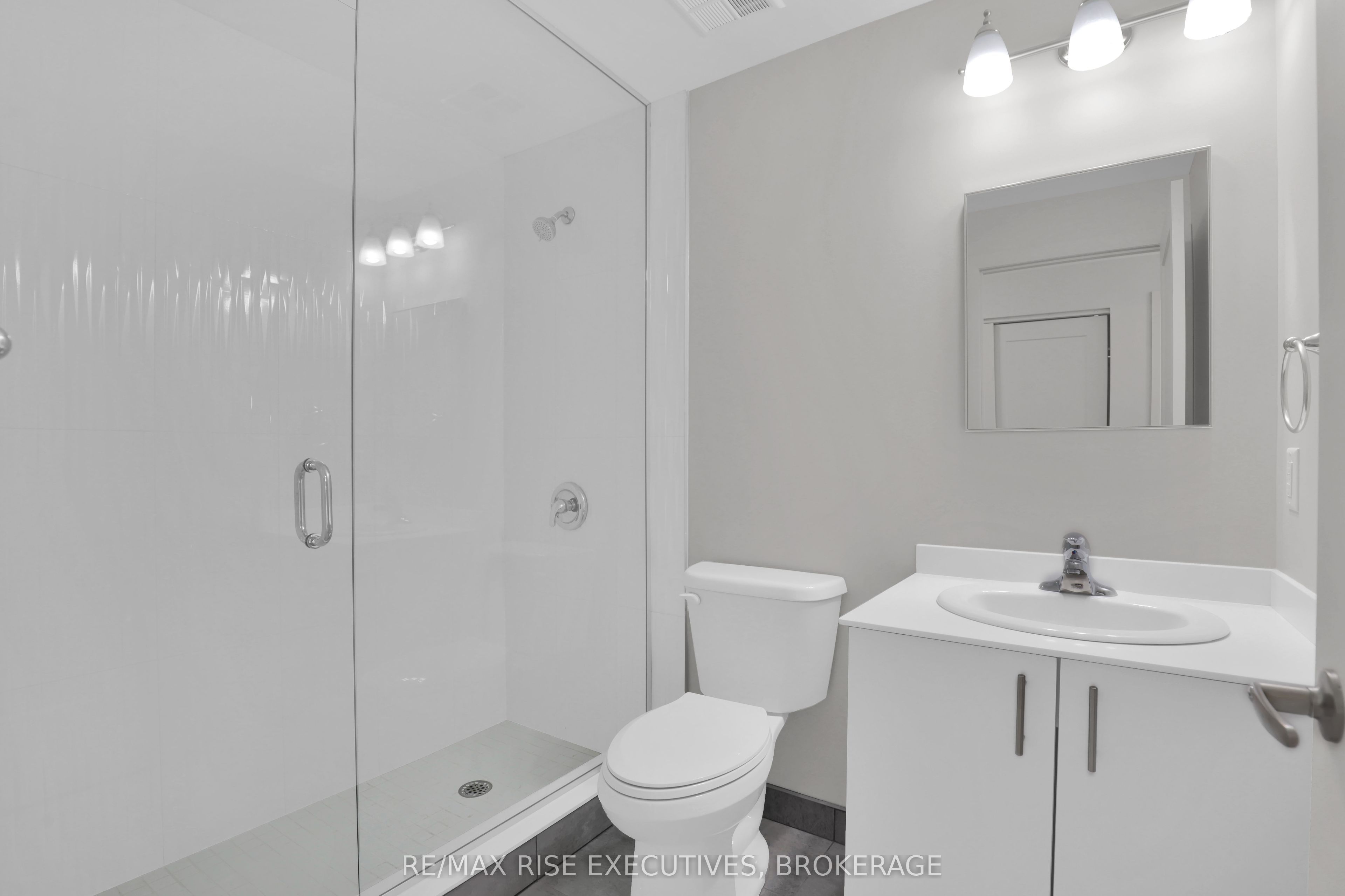 1274 Highway 15 Property Photo 4