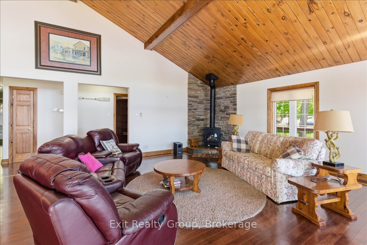 919 Cook Road Property Photo 13
