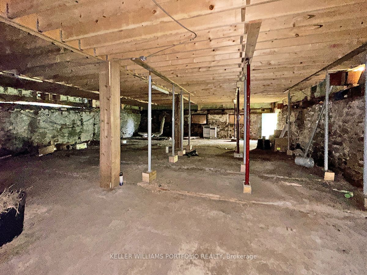389 County Rd 48 Road Property Photo 32