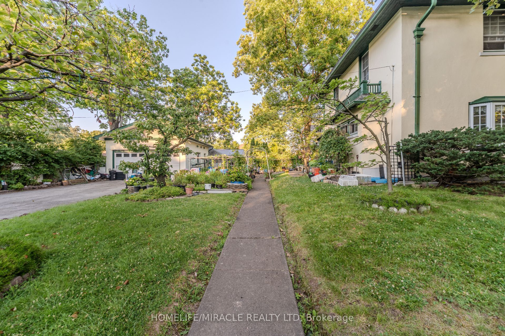 5214 Third Avenue Property Photo 6