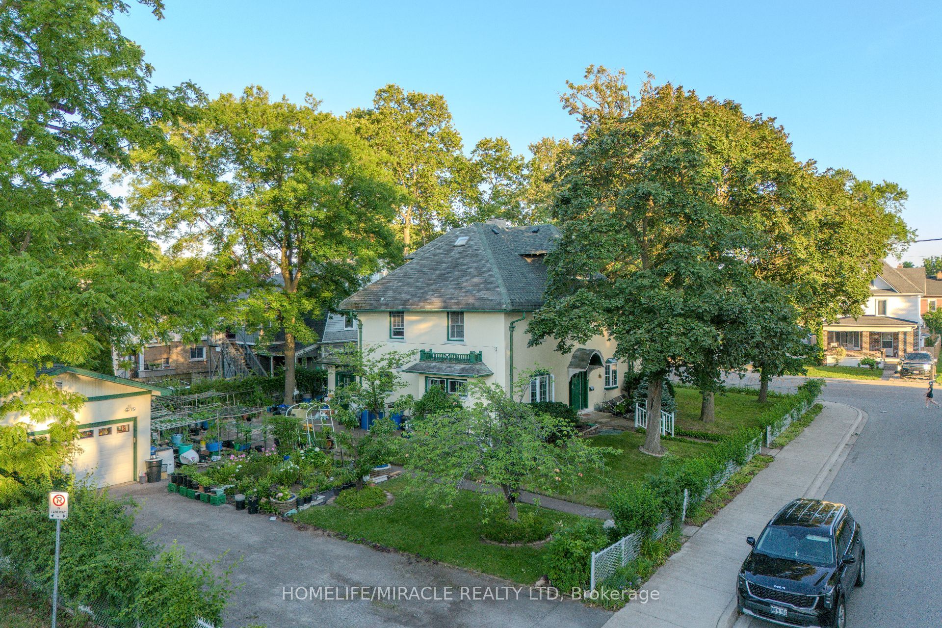 5214 Third Avenue Property Photo 17