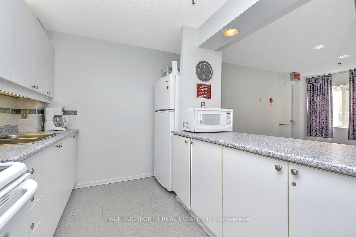 1599 Lassiter Terrace 103 Property Photo 27