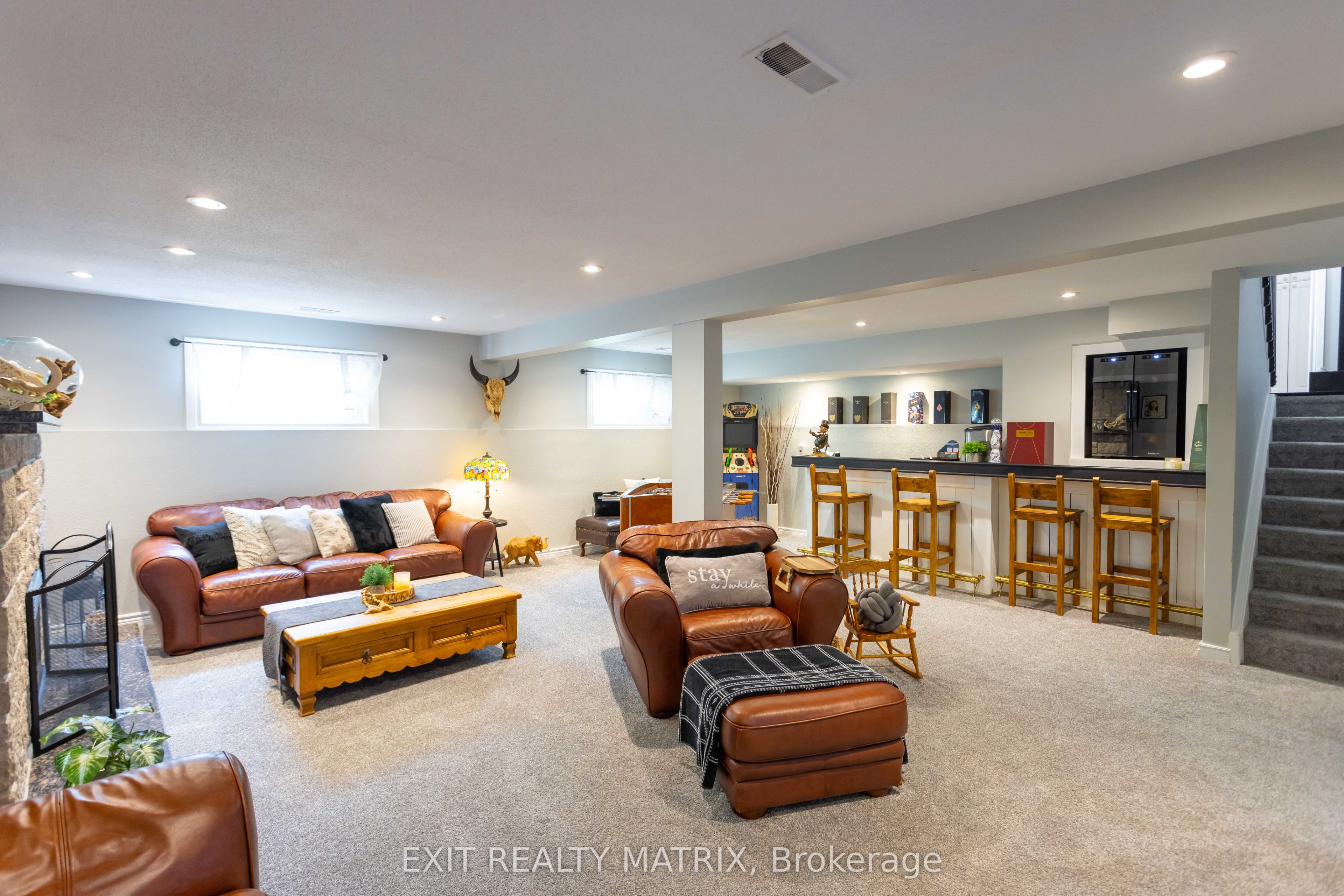 8399 Rowan Drive Property Photo 27