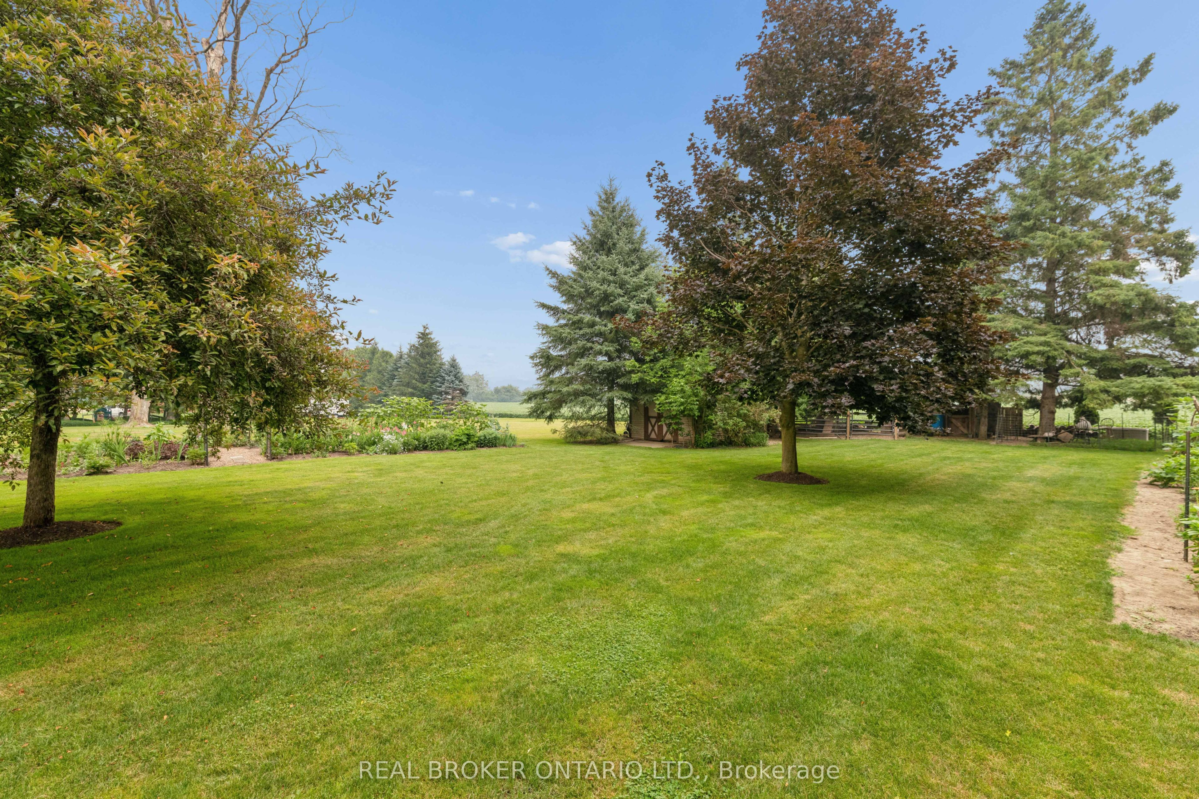 7323 Sideroad 15 Property Photo 43