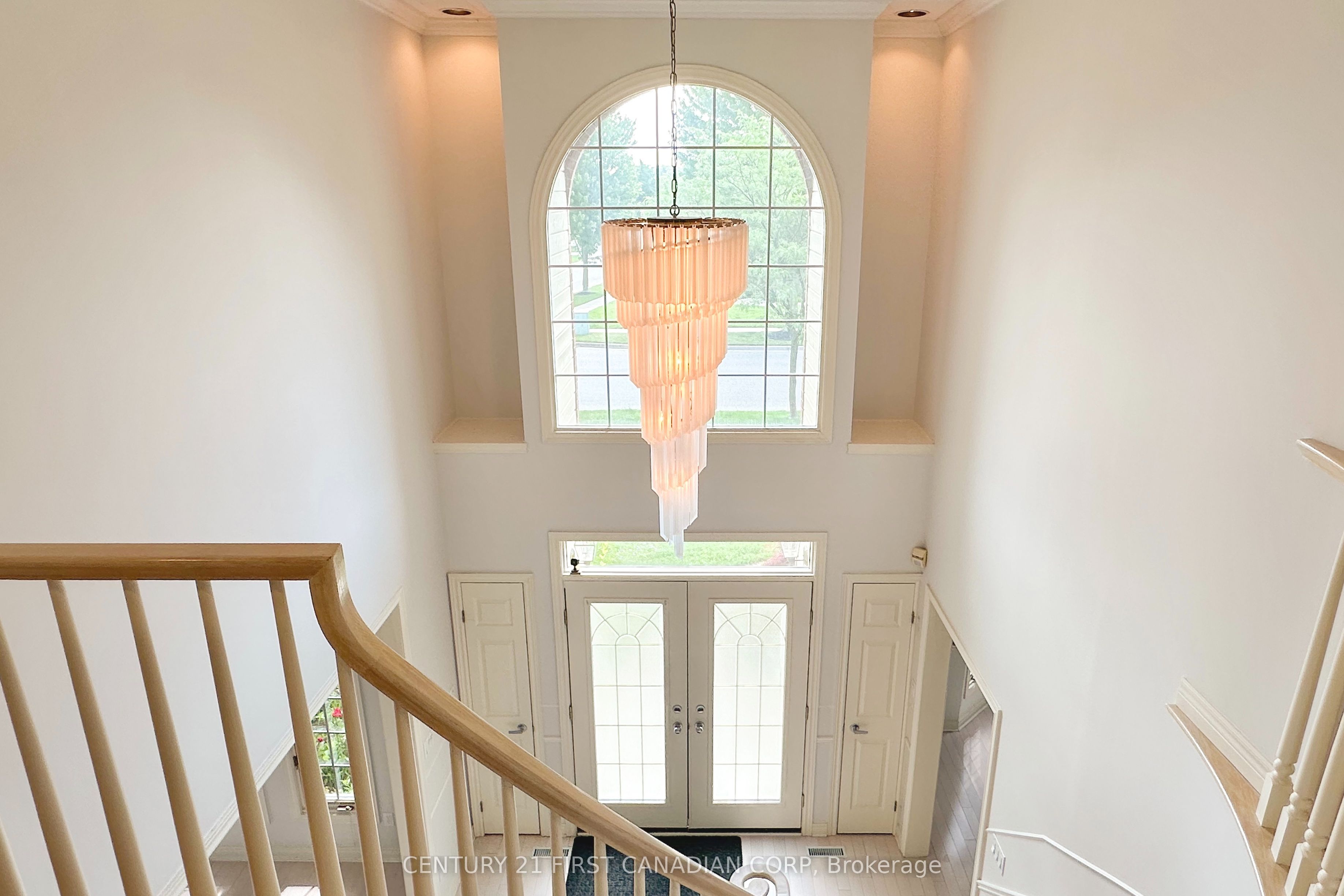 442 Ambleside Drive Property Photo 19