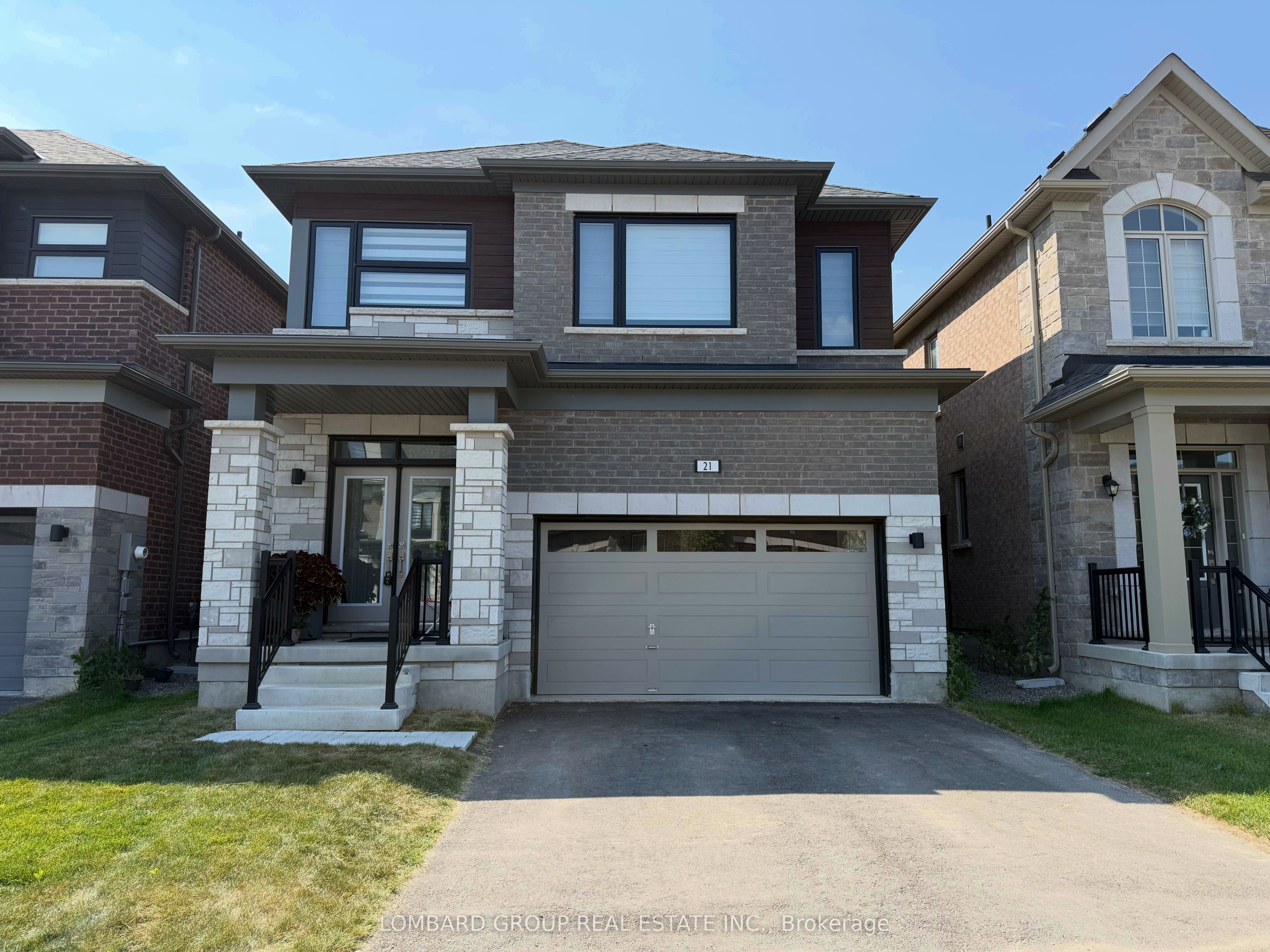21 Stanley Leitch Drive Property Photo 1