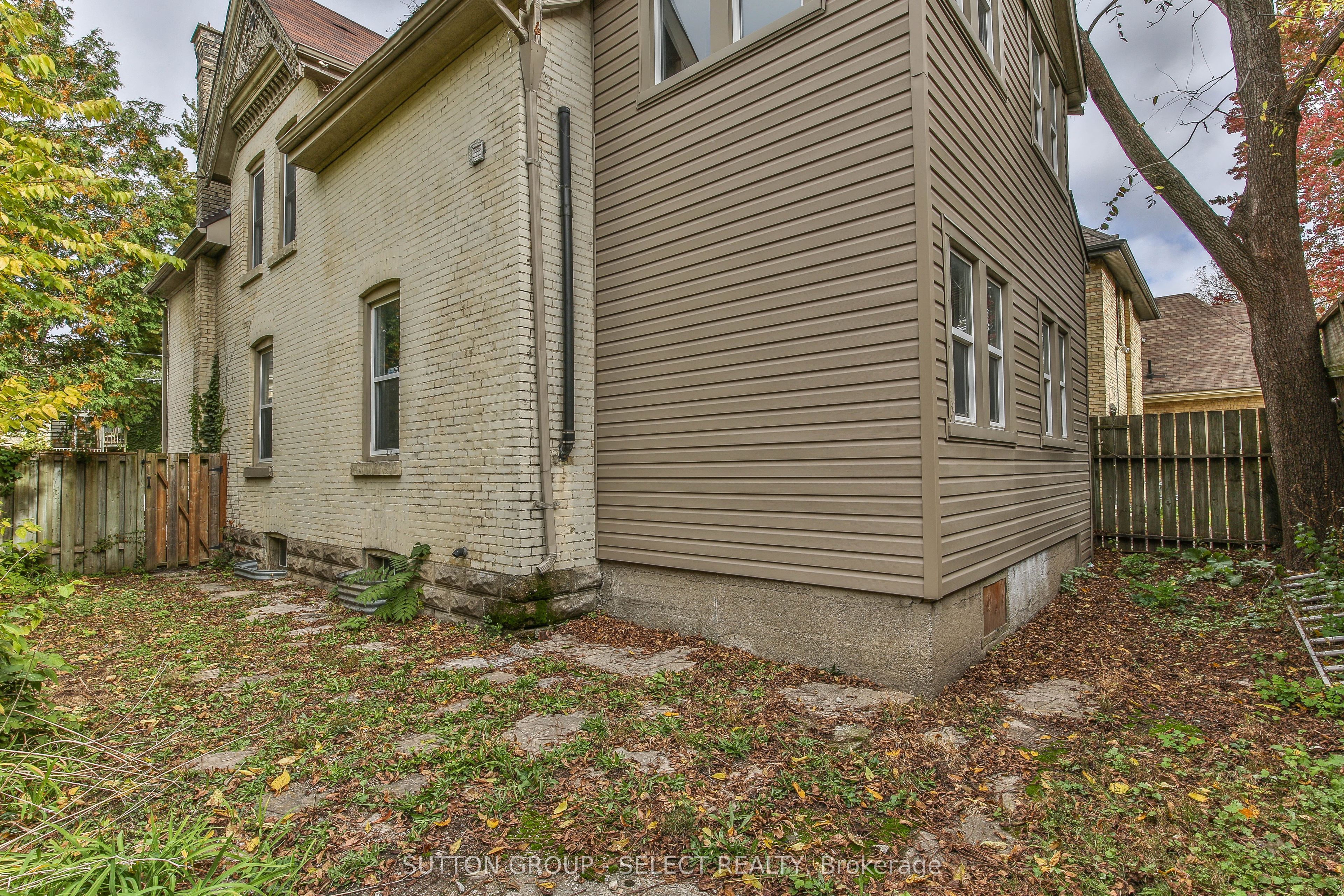 123 Mill Street Property Photo 33