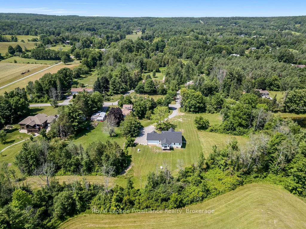 556 Marsh Hill Road Property Photo 4